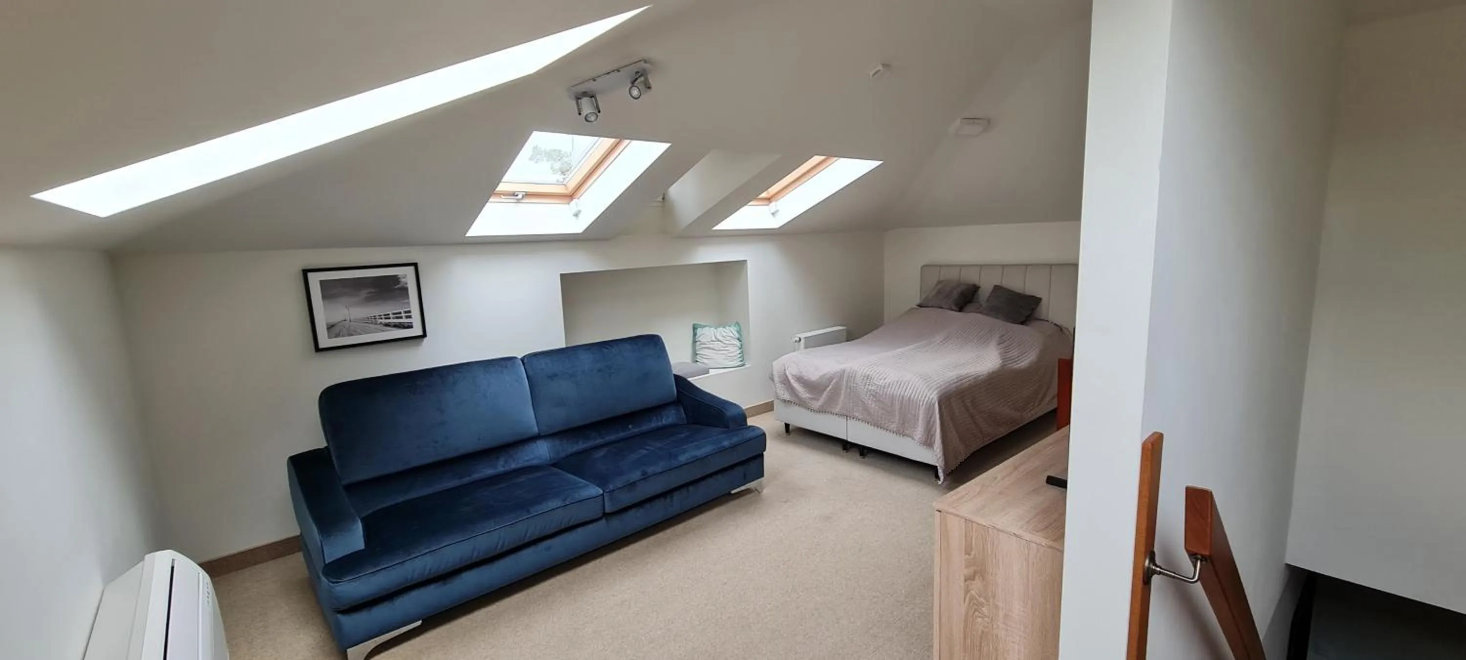 Bed in Willa Kashmir