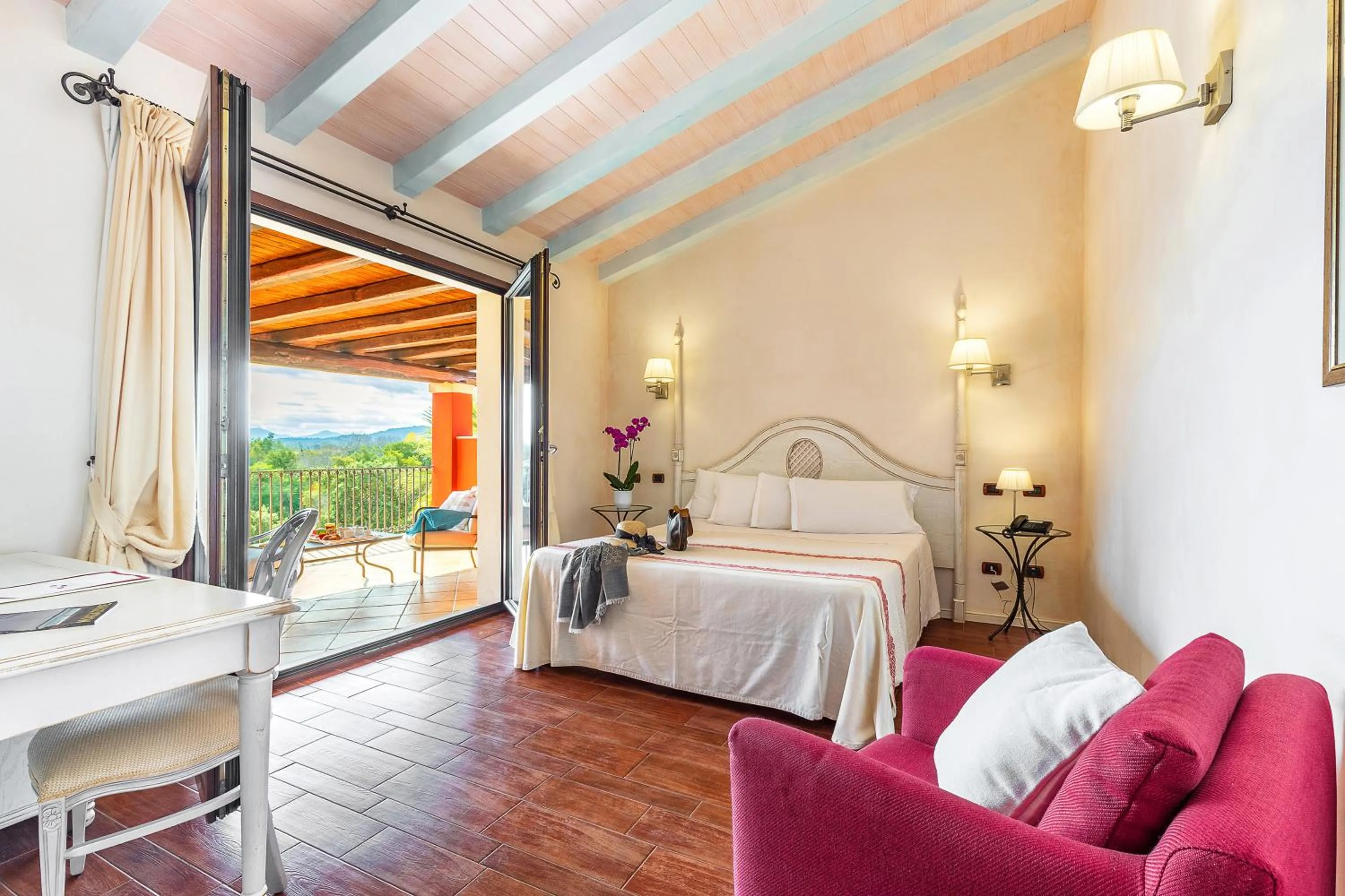 Bed in Hotel Sa Contonera