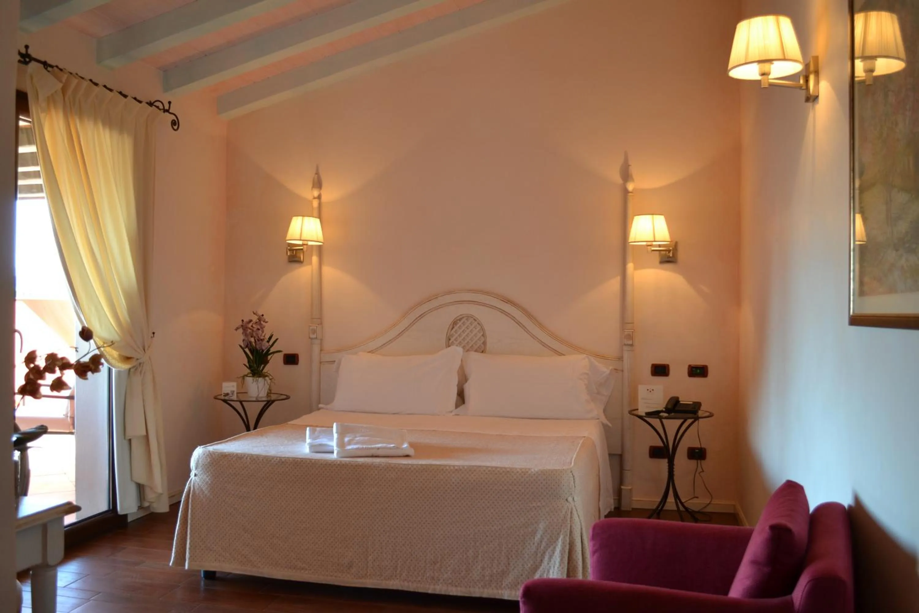 Bed in Hotel Sa Contonera