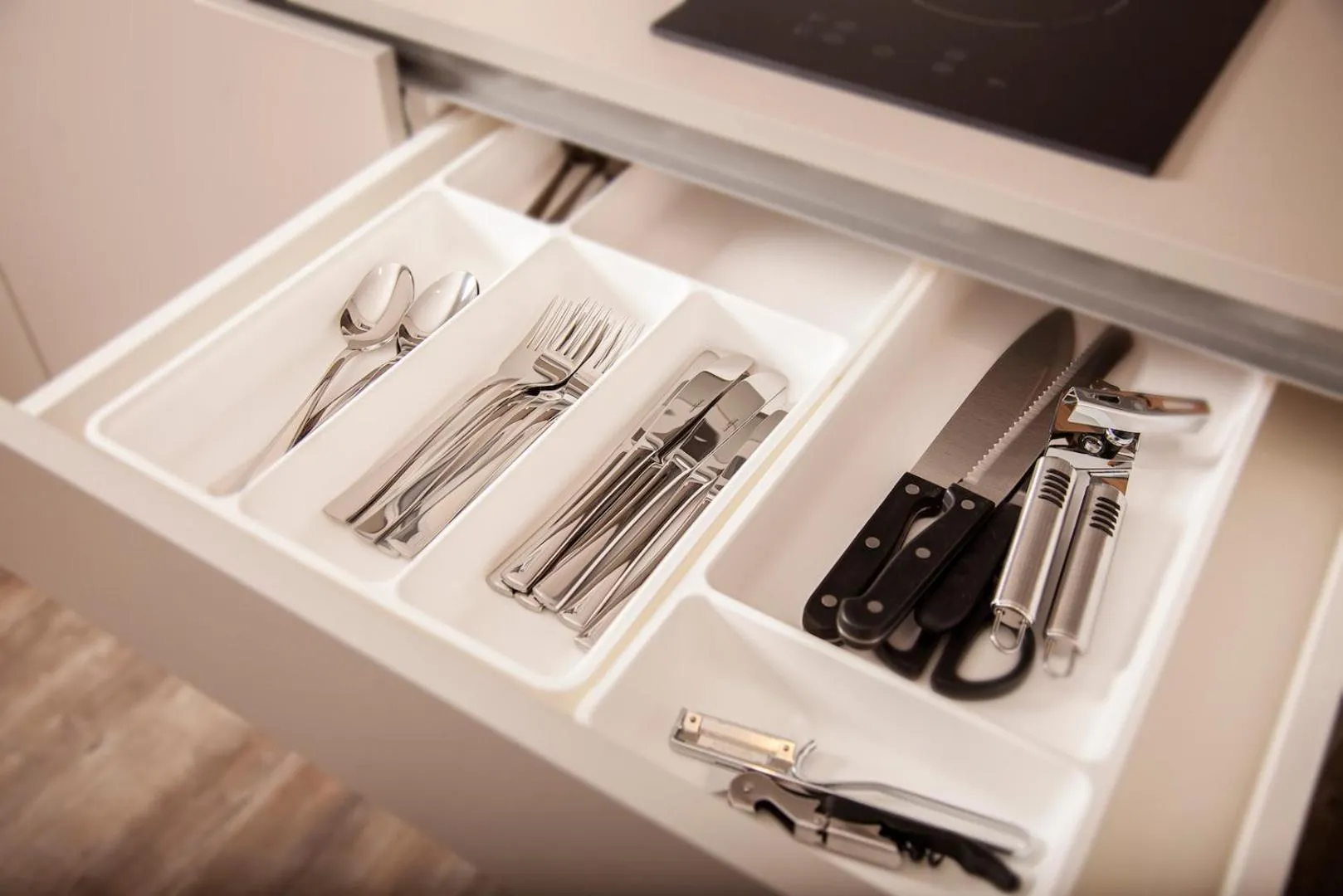 Kitchen or kitchenette in The Faces Berlin Apartments