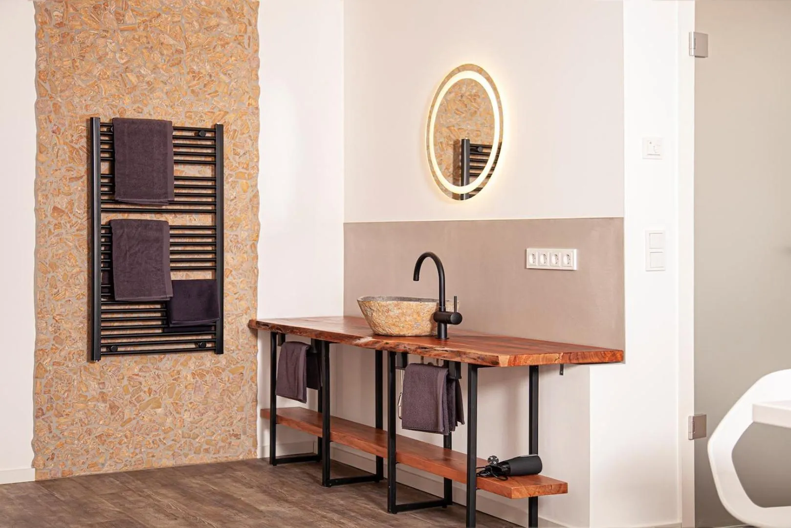 Bathroom in The Faces Berlin Apartments