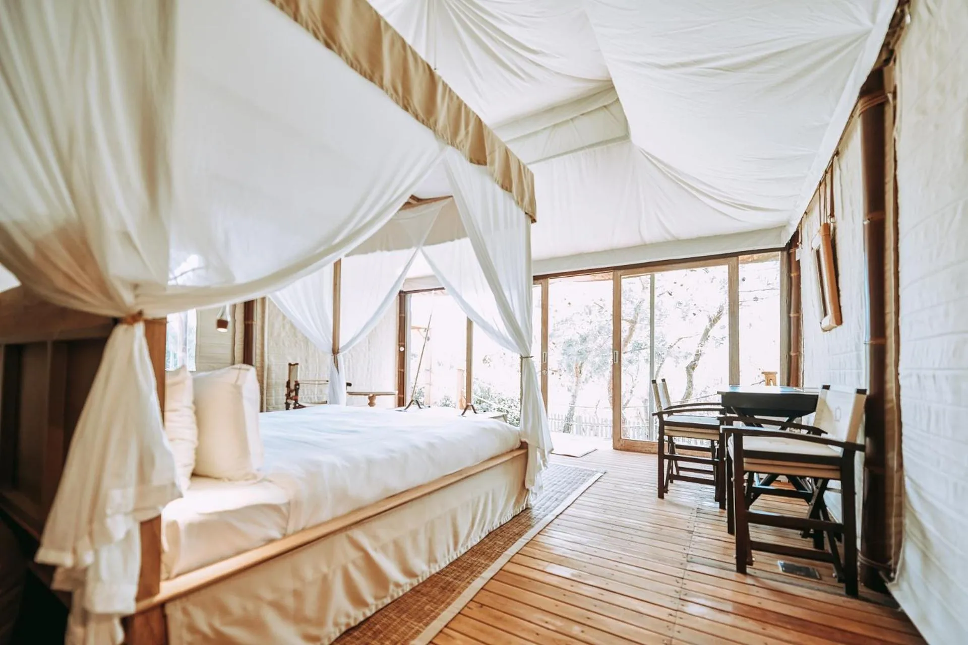 Photo of the whole room, Bed in Hiddenbay Teos Hotel