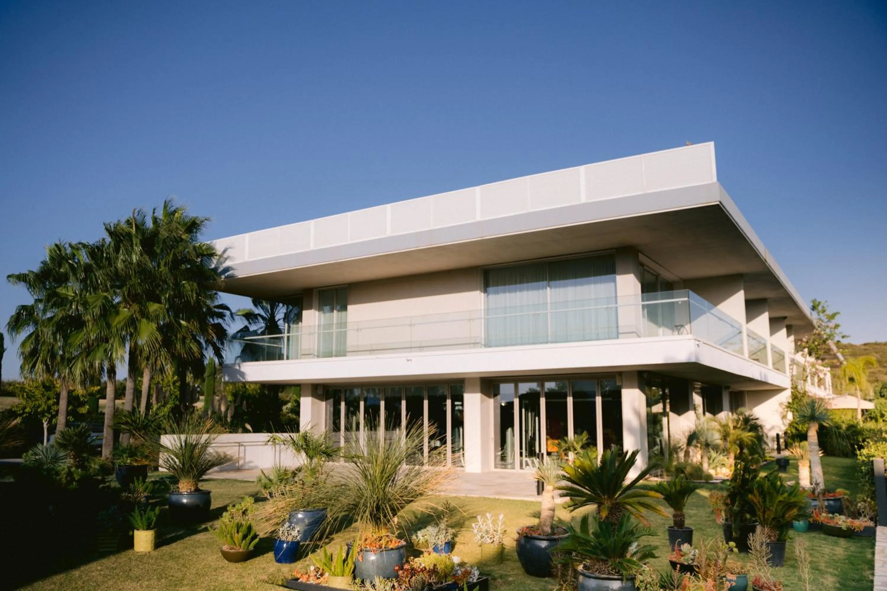 Property building in Hiddenbay Teos Hotel