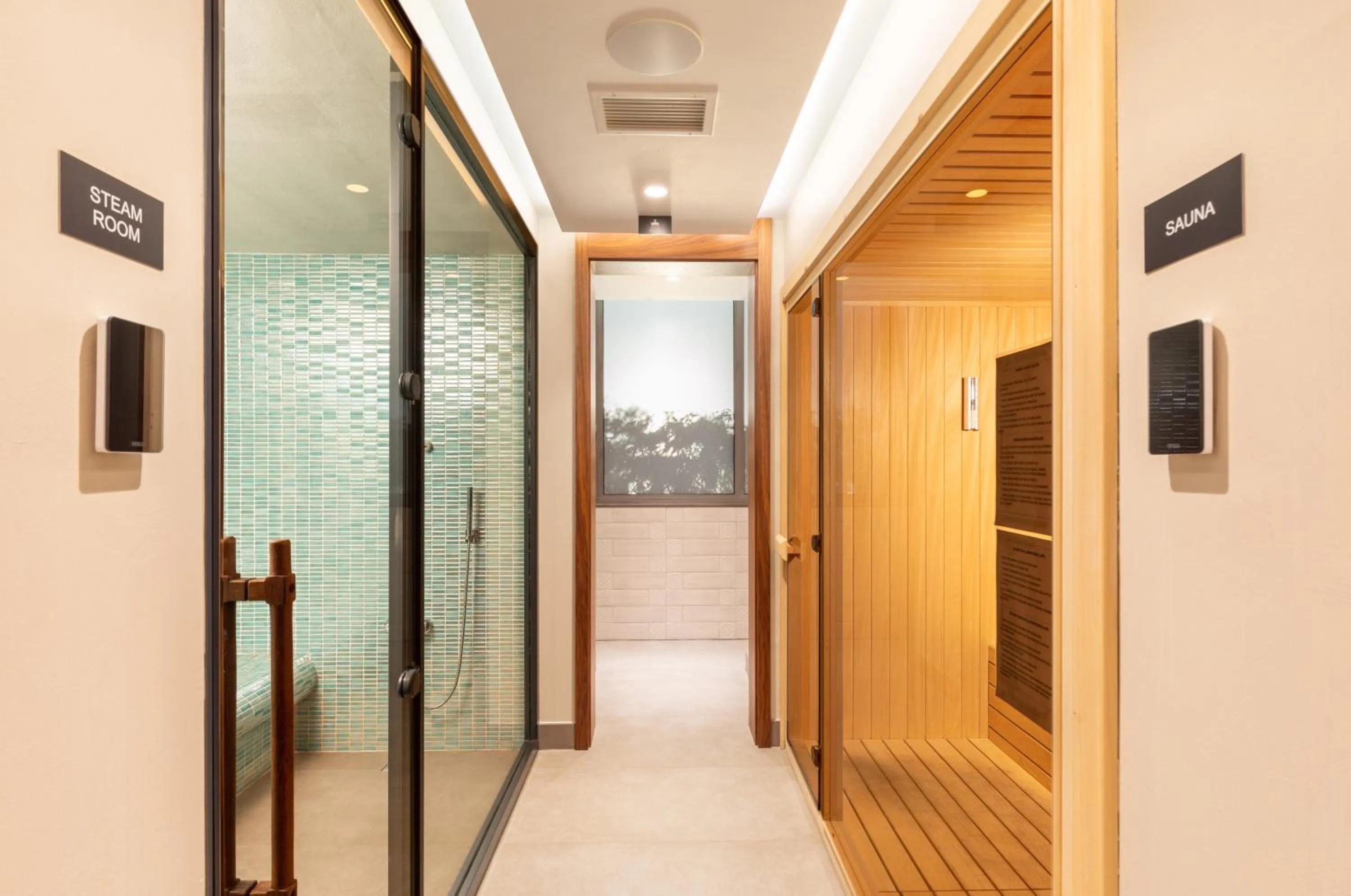 Sauna in Hiddenbay Teos Hotel