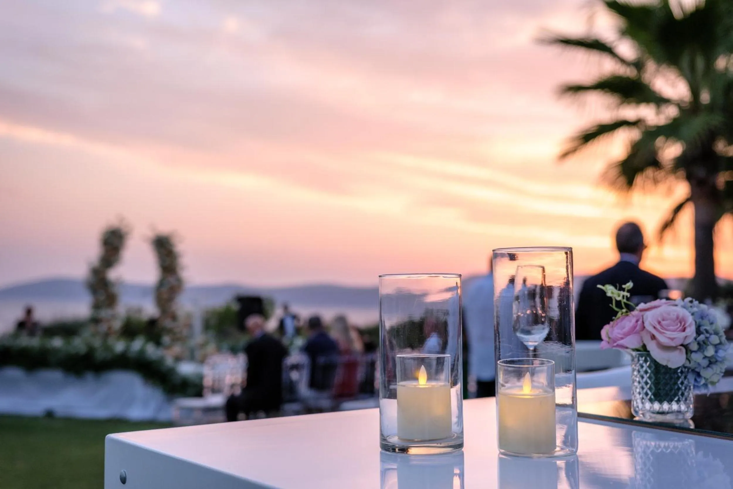 Entertainment in Hiddenbay Teos Hotel