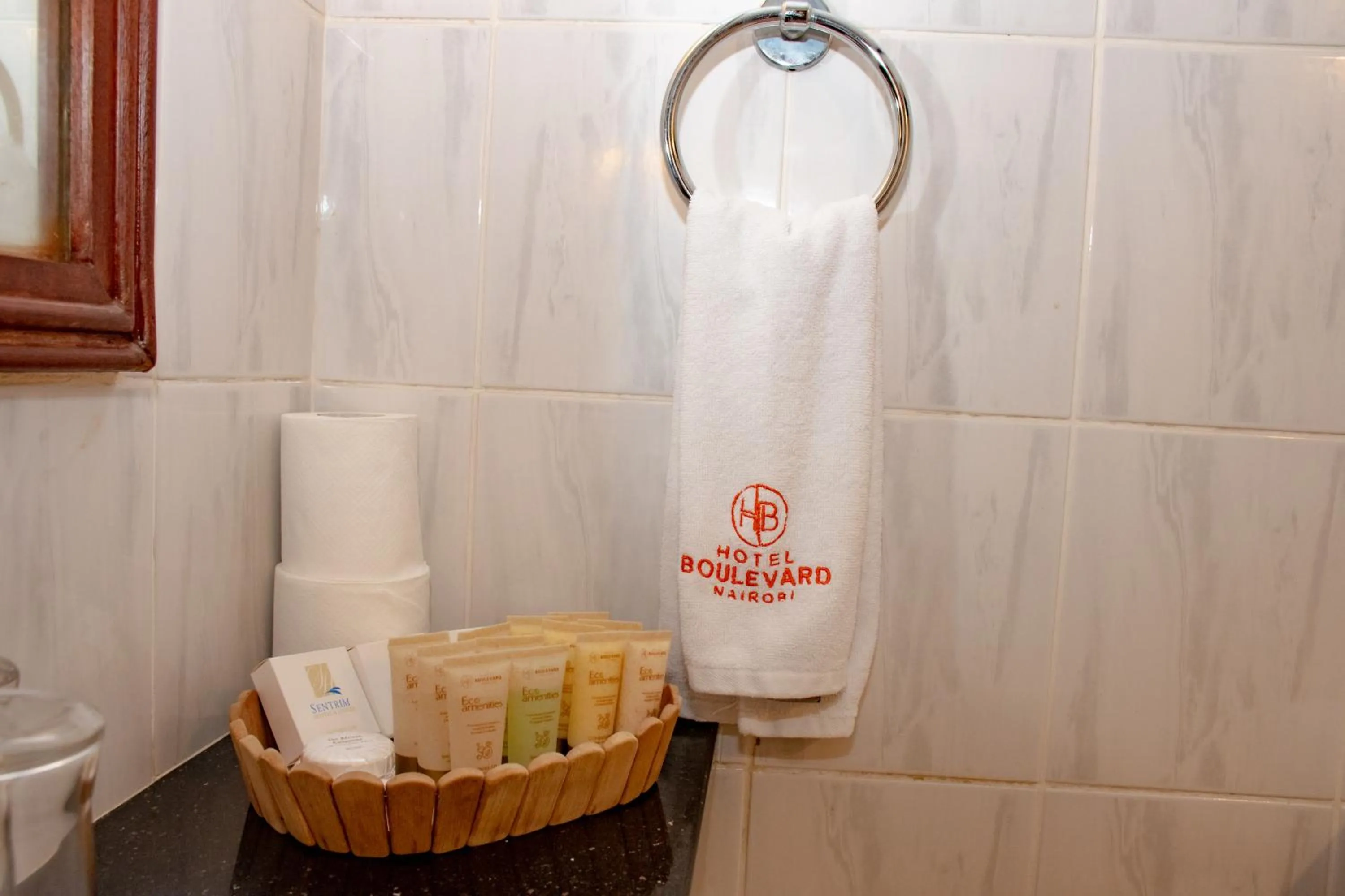 Bathroom in Hotel Boulevard Nairobi, City Centre CBD