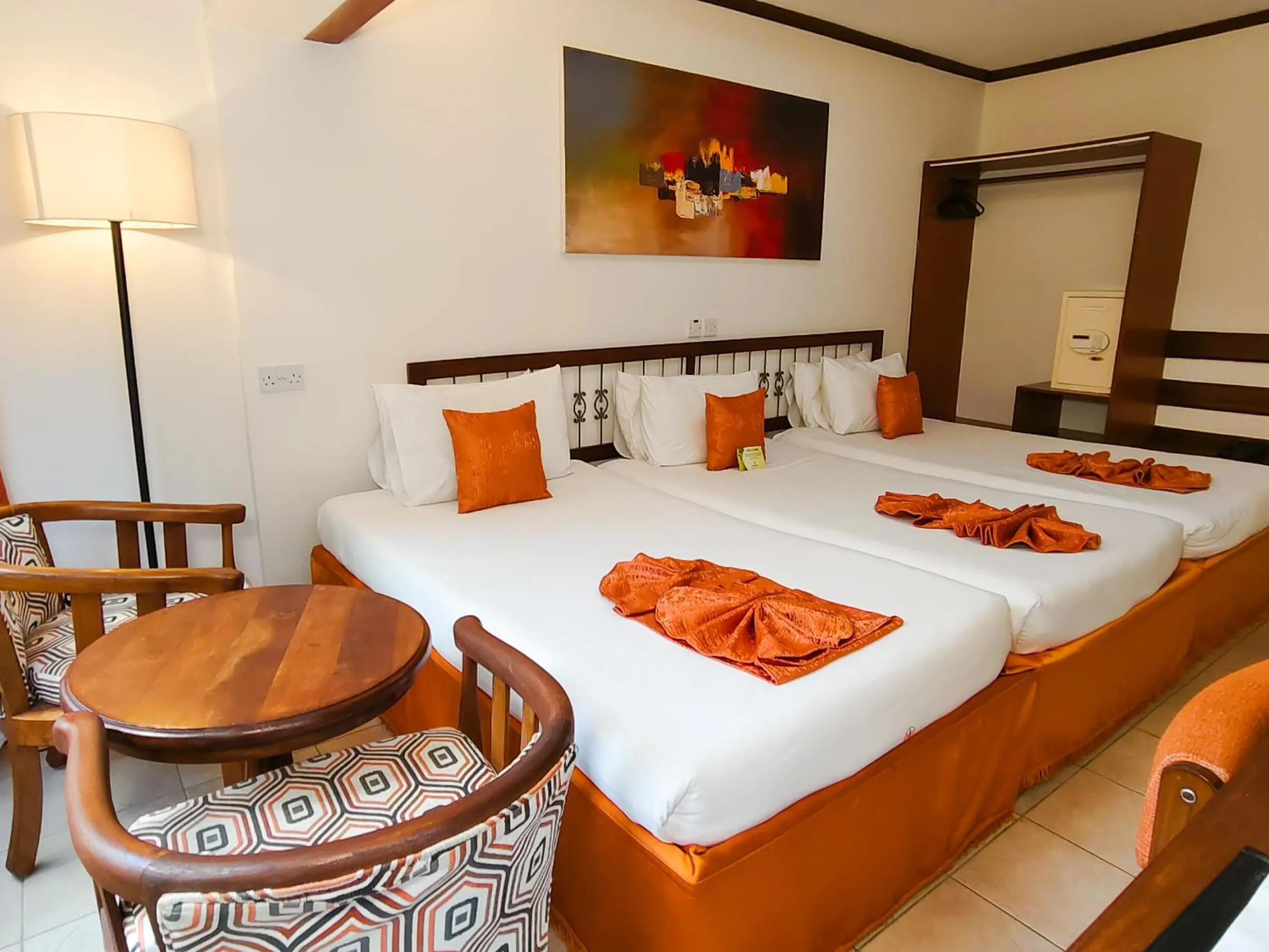 Bed in Hotel Boulevard Nairobi, City Centre CBD