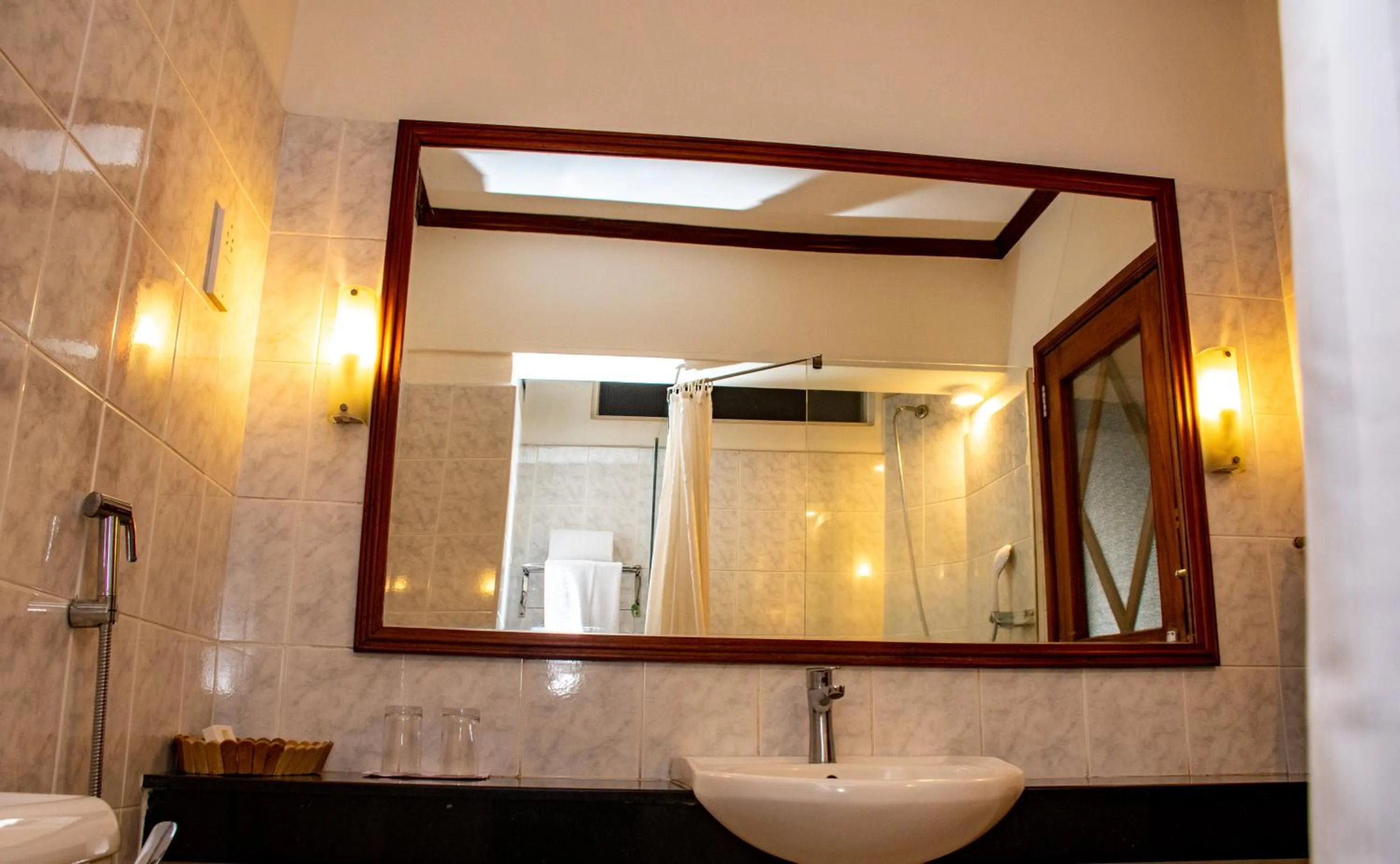 Bathroom in Hotel Boulevard Nairobi, City Centre CBD