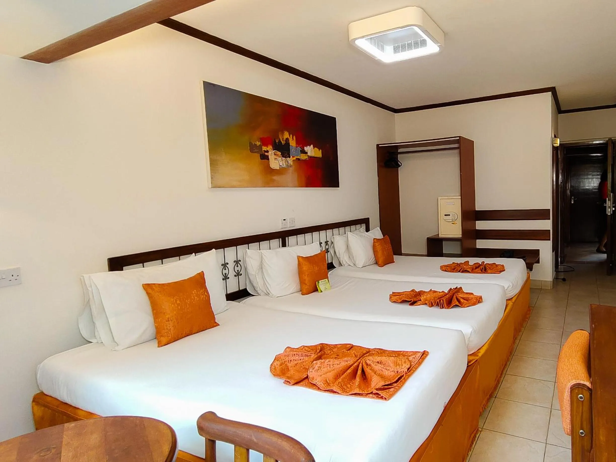 Bed in Hotel Boulevard Nairobi, City Centre CBD