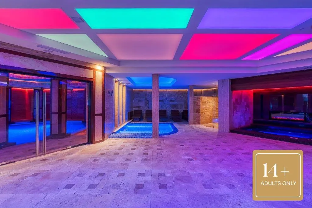 National Palace Wine & Spa Hotel