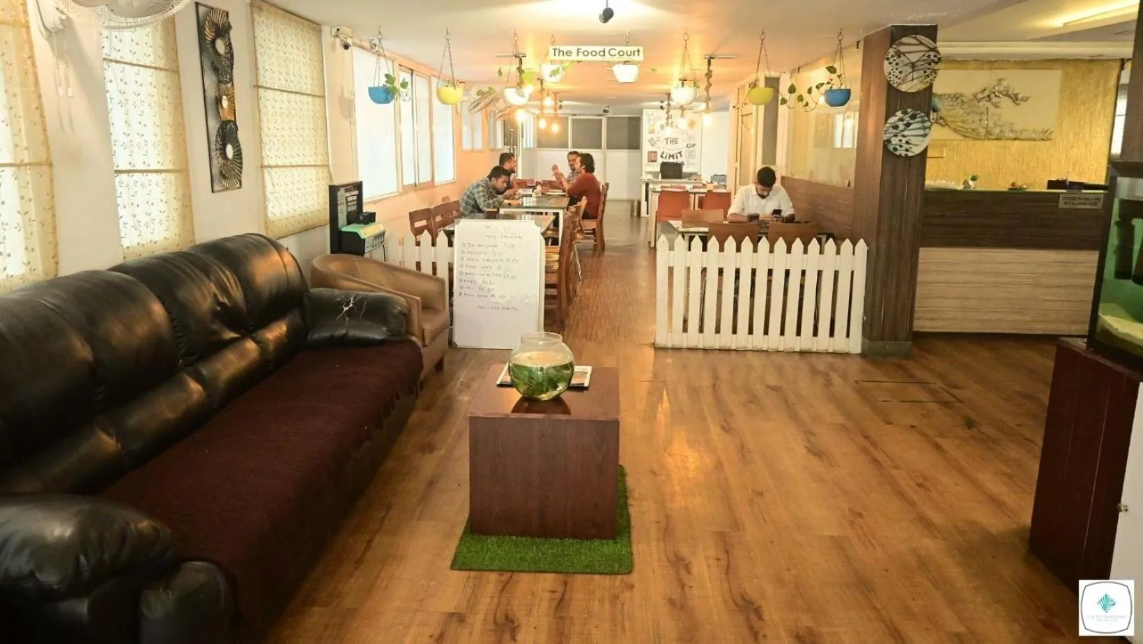 Lobby or reception in The Roy Grand Inns