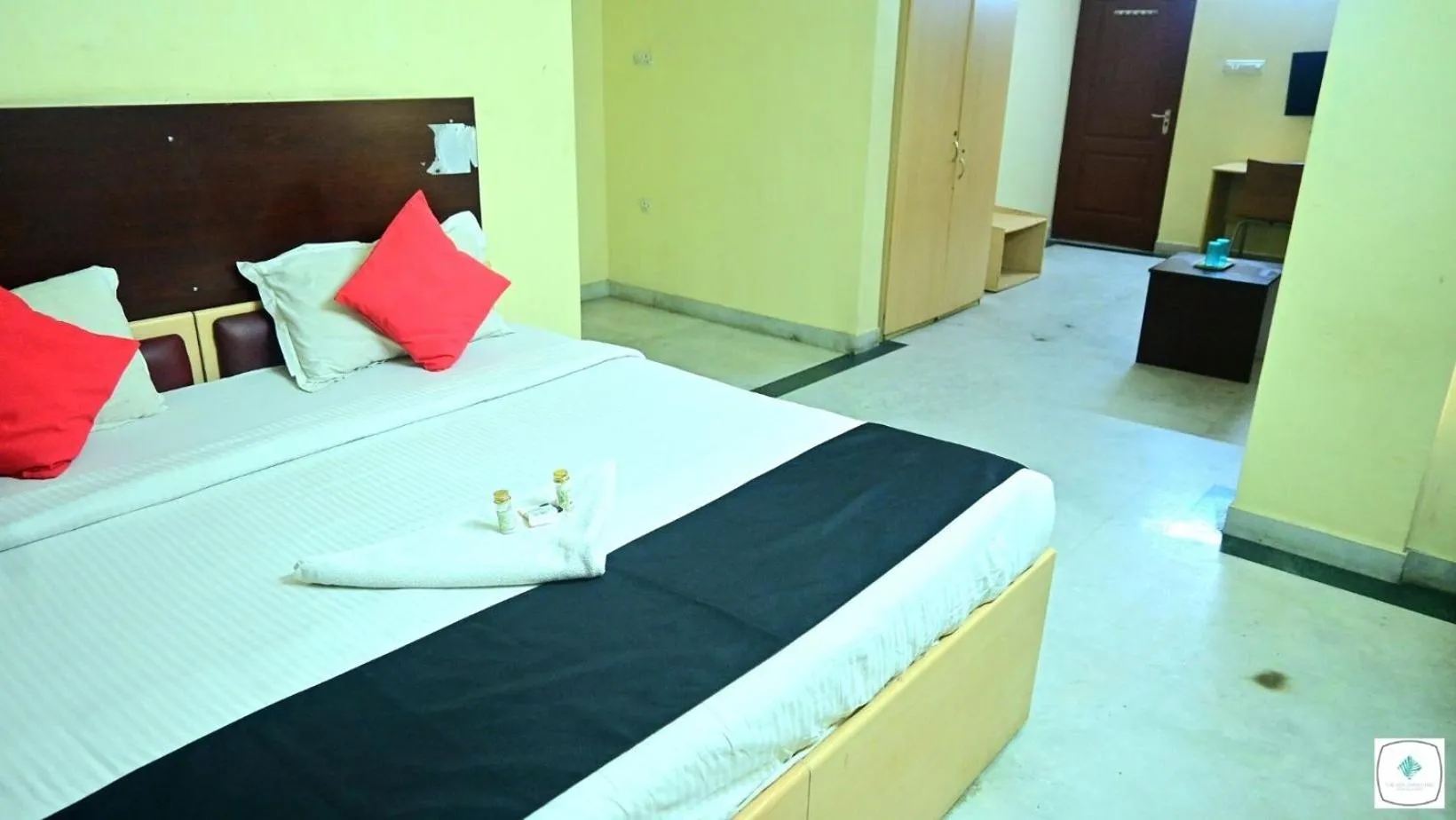 Bed in The Roy Grand Inns