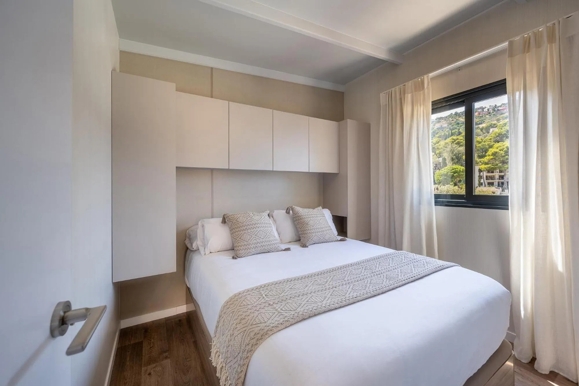 Bed in Talaia Plaza EcoResort Begur