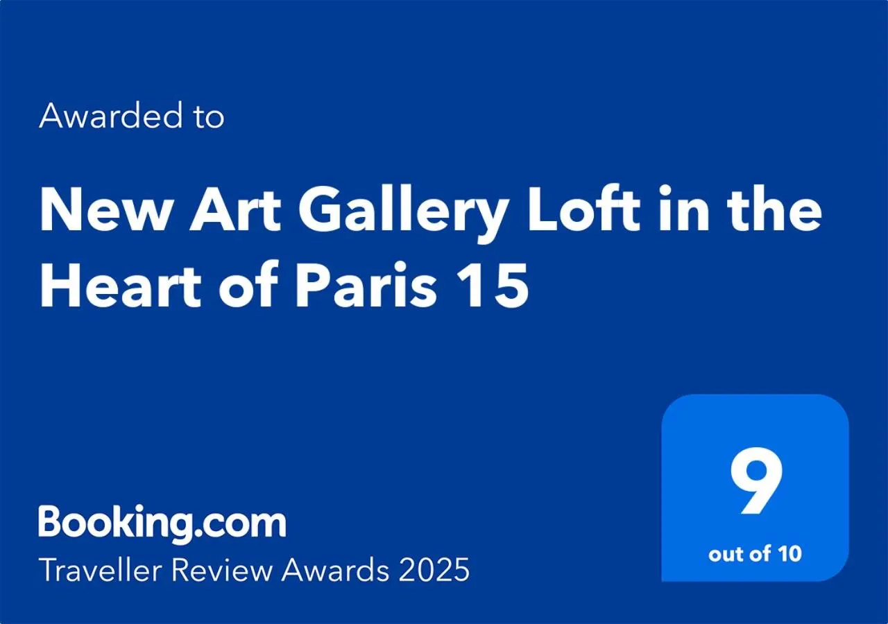 New Art Gallery Loft in the Heart of Paris 15