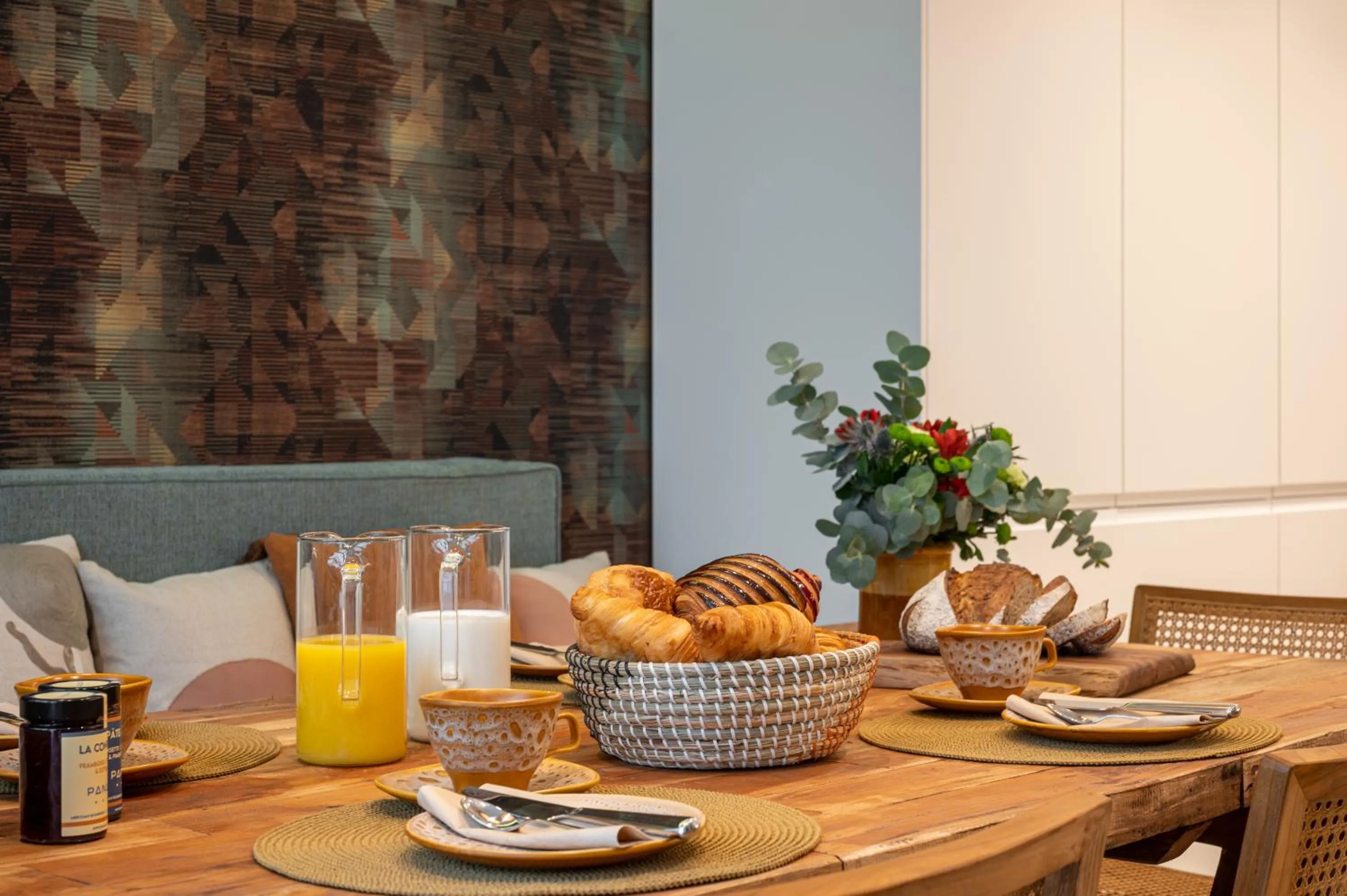 Dining area in New Art Gallery Loft in the Heart of Paris 15
