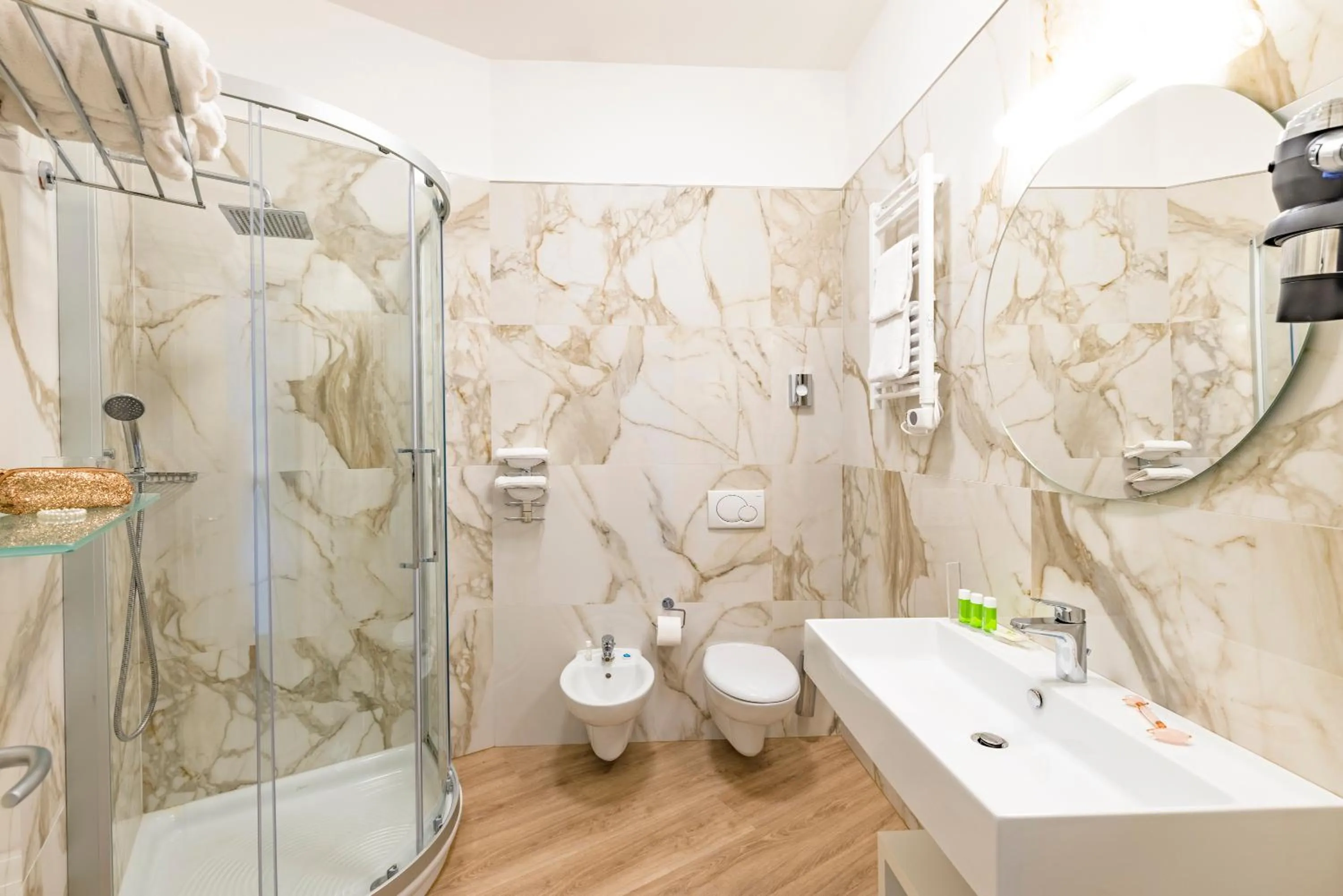 Shower in UNAHOTELS Imperial Sport Hotel