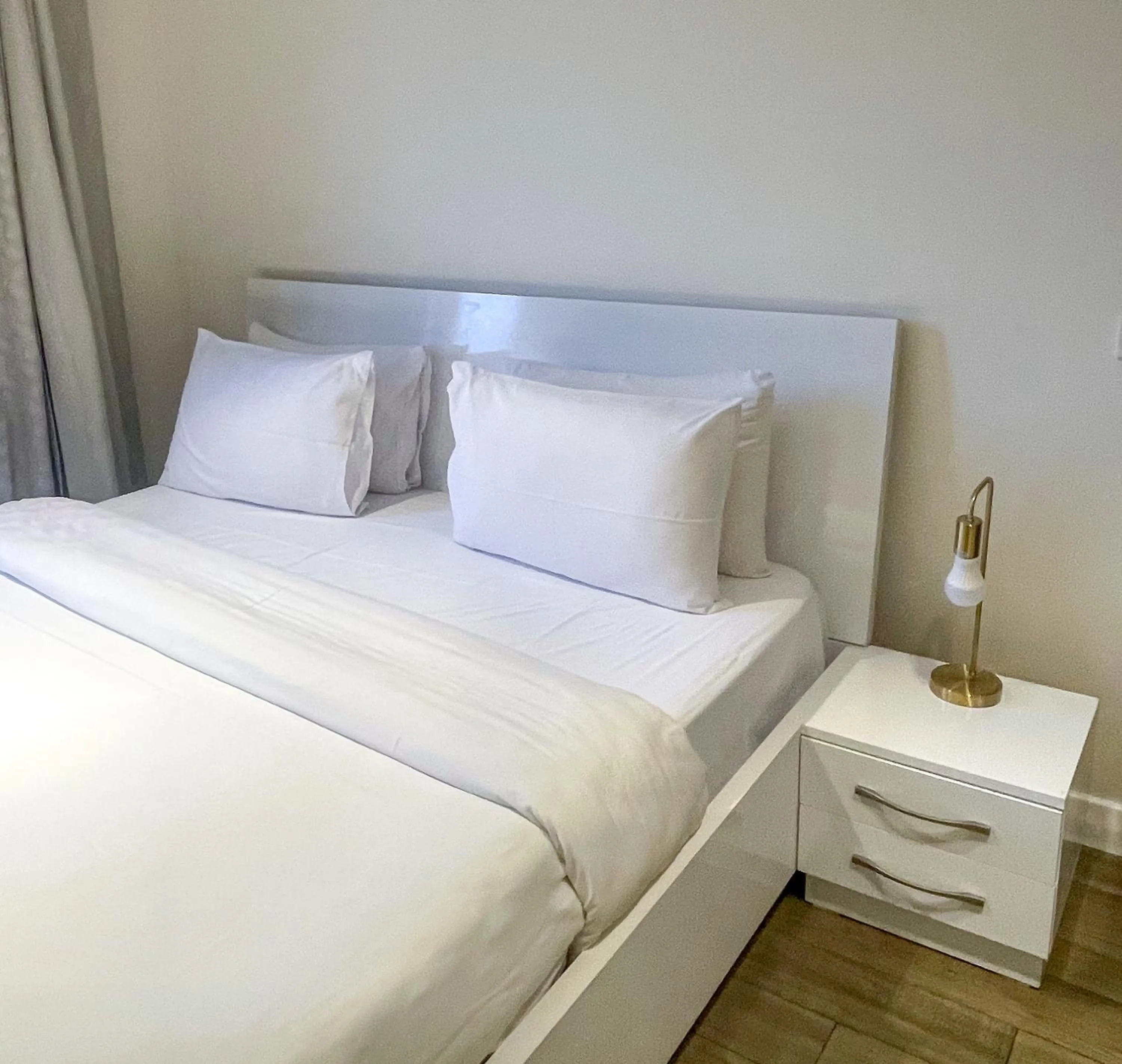 Bedroom, Bed in Accra Luxury Apartments @ Pearl