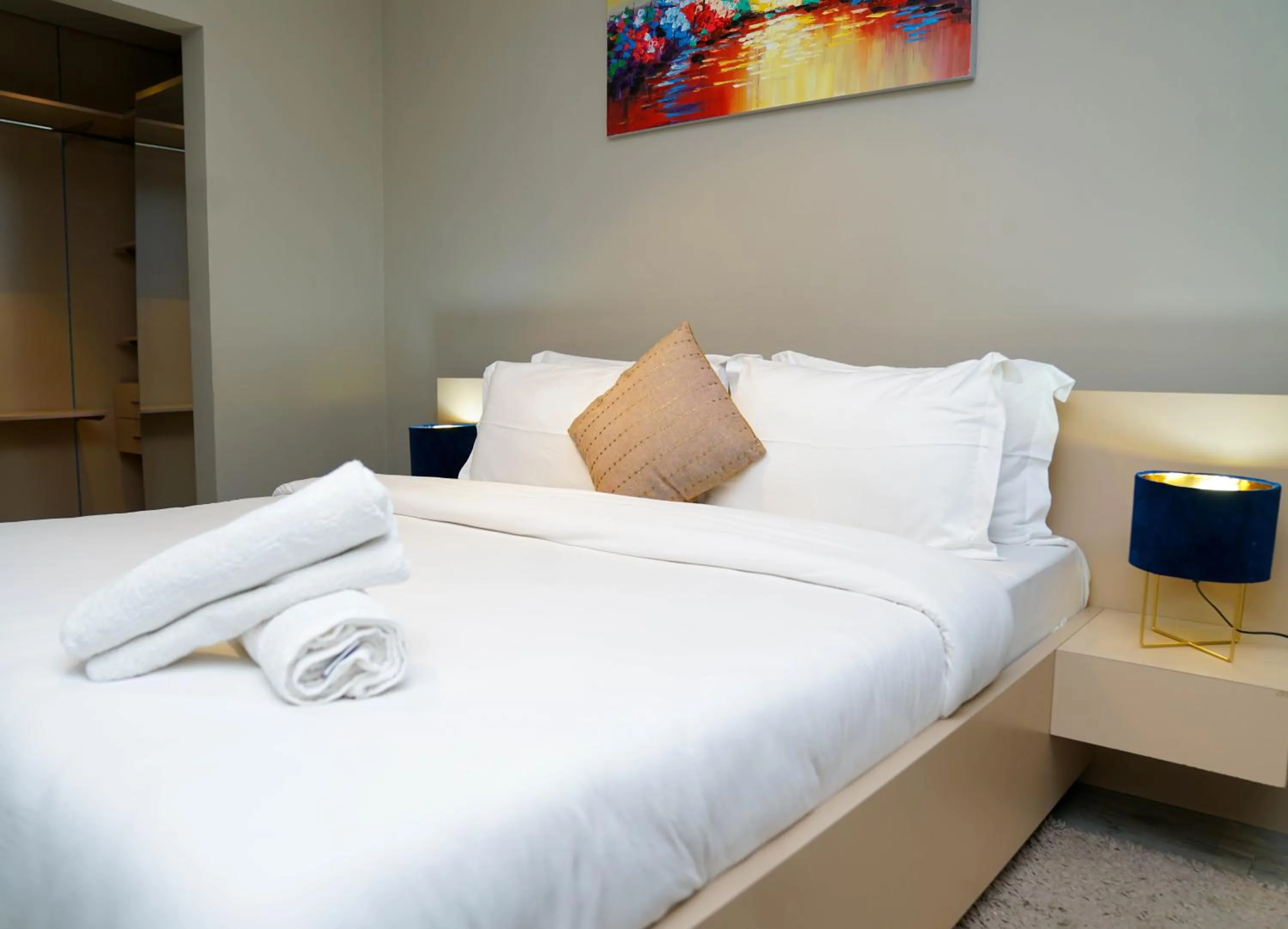 Bed in Accra Luxury Apartments @ Pearl