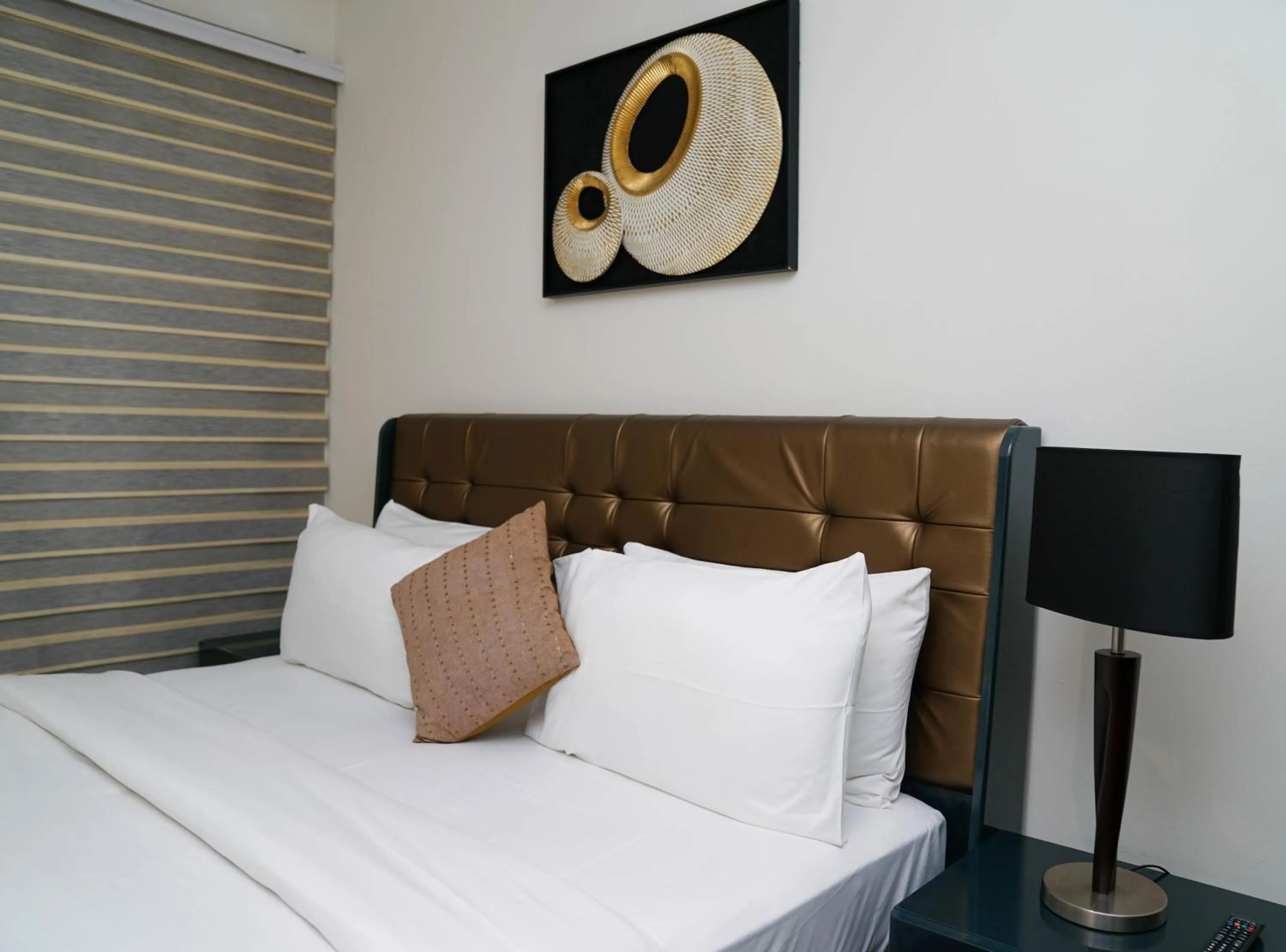 Bed in Accra Luxury Apartments @ Pearl