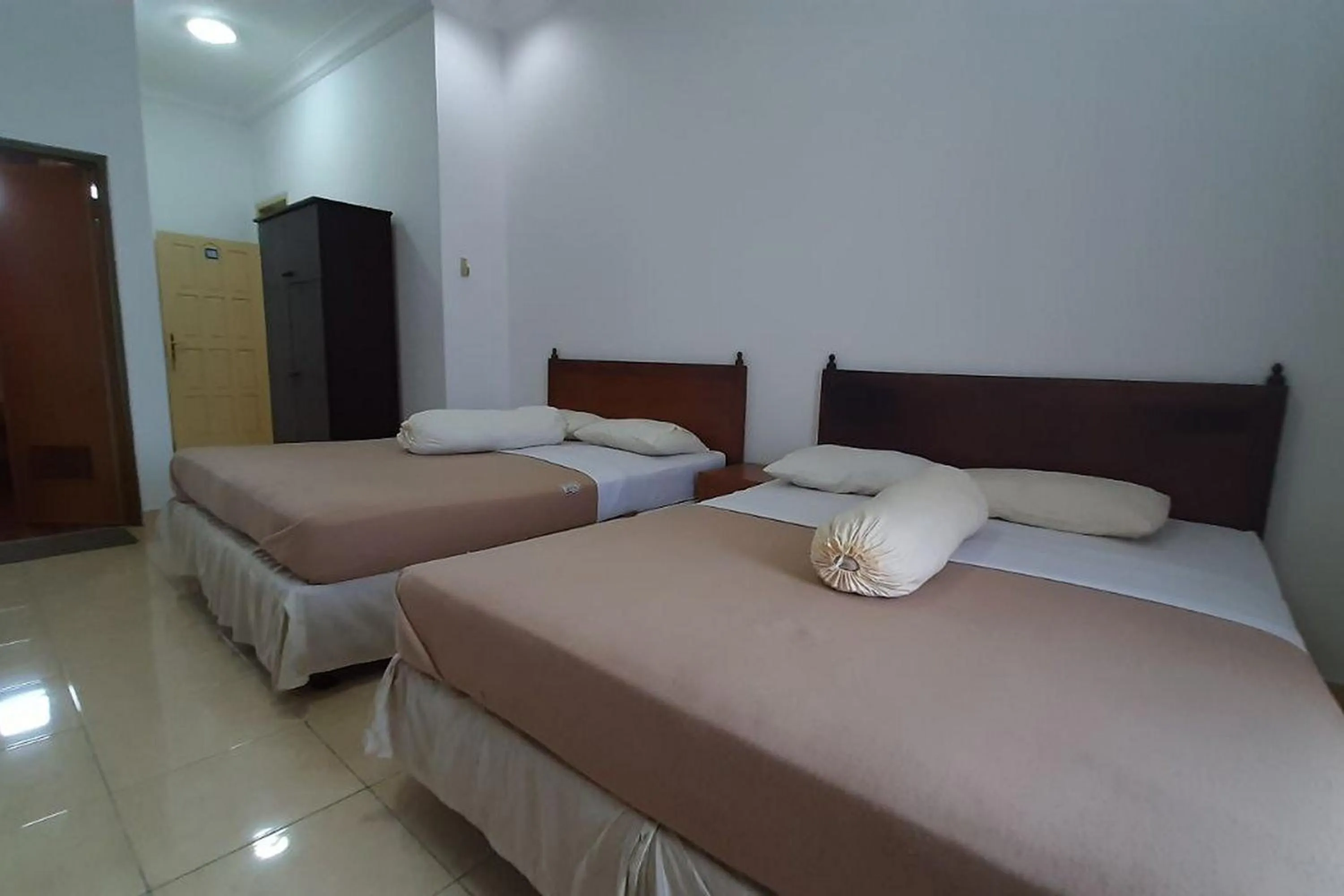Bed in Hotel Akbar Banyumas RedPartner