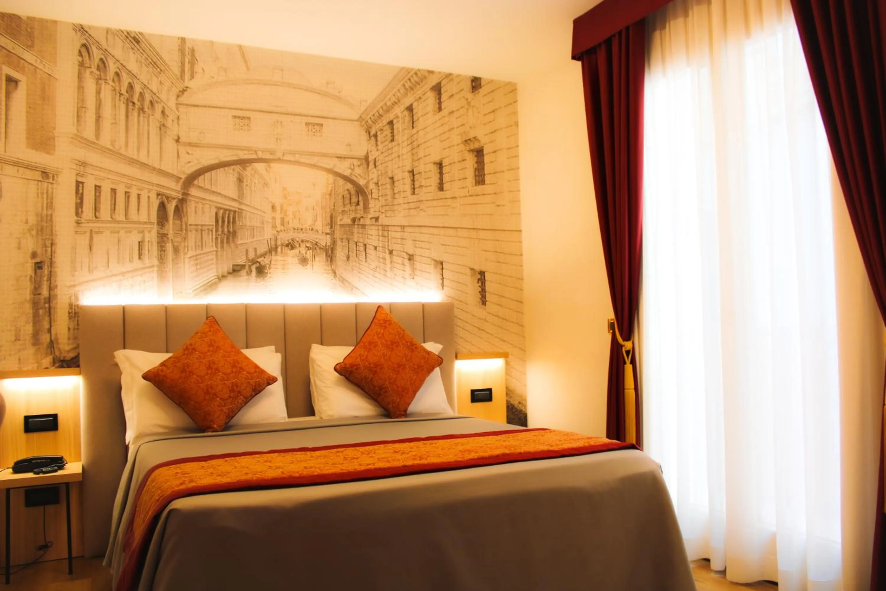 Bed in Hotel al Graspo de Ua