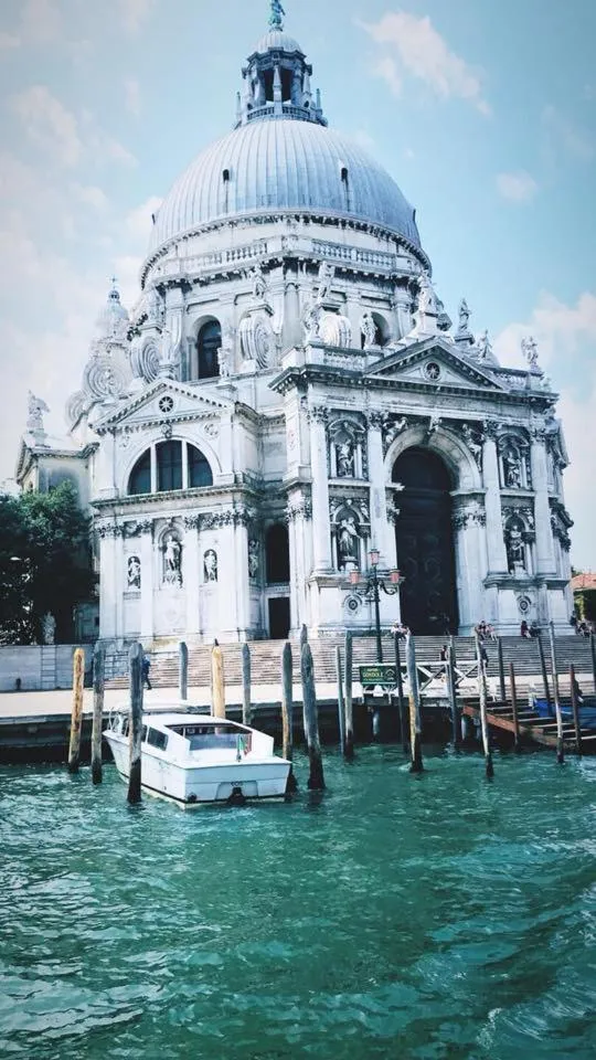 Nearby landmark in Hotel al Graspo de Ua