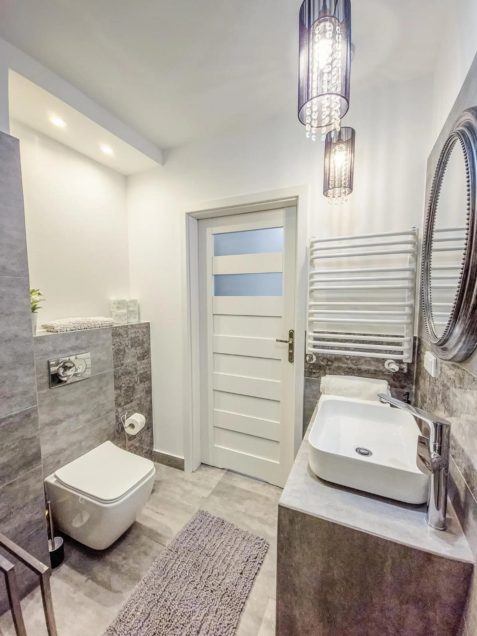 Bathroom in City Lights Kazimierz