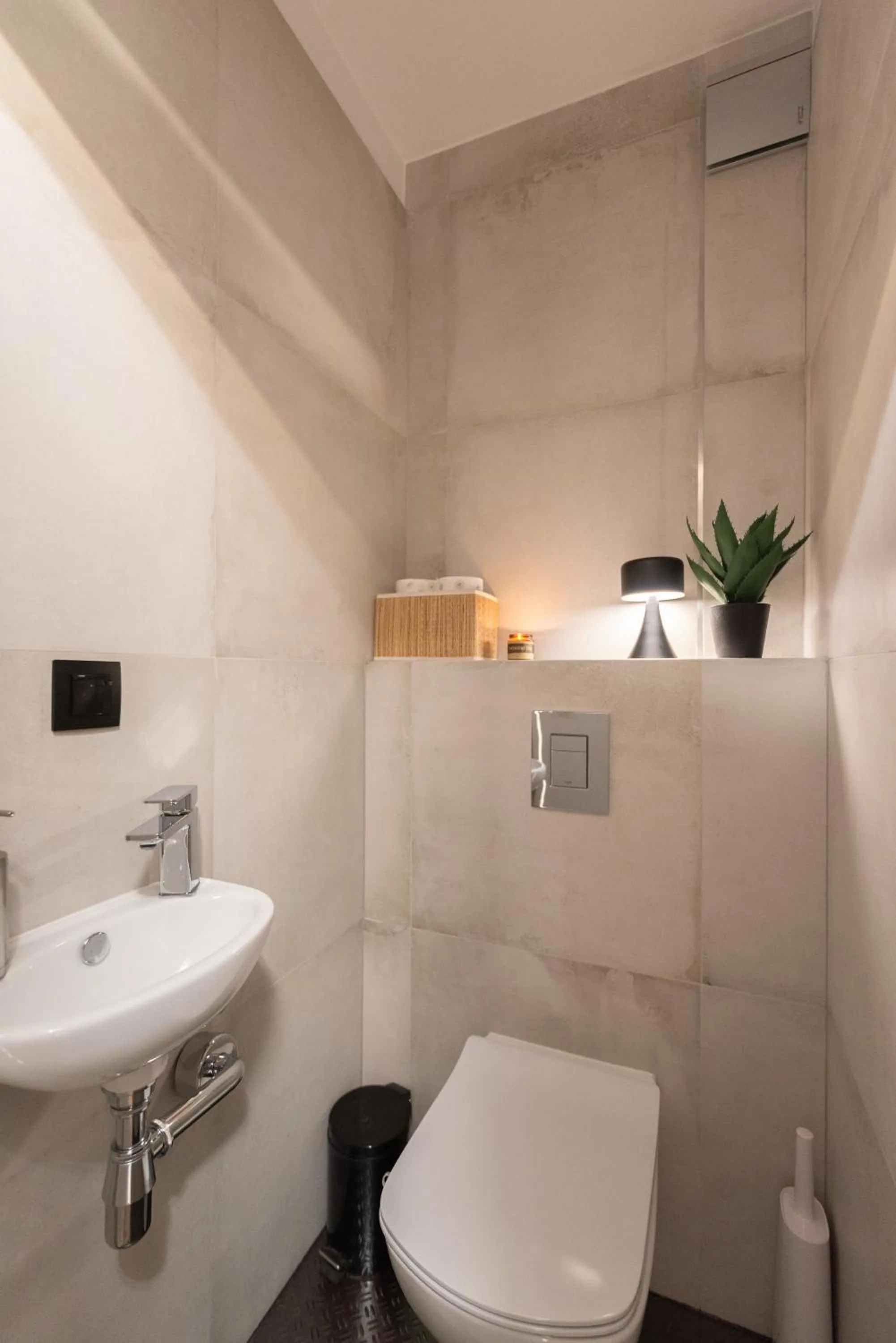 Bathroom in City Lights Kazimierz