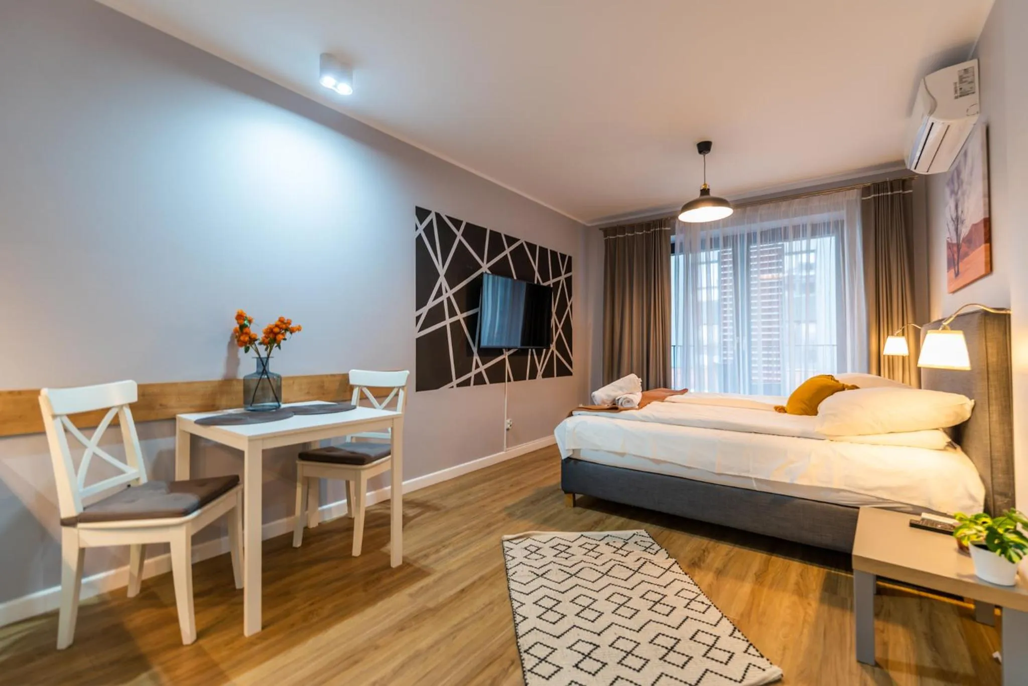 Photo of the whole room, Bed in City Lights Kazimierz