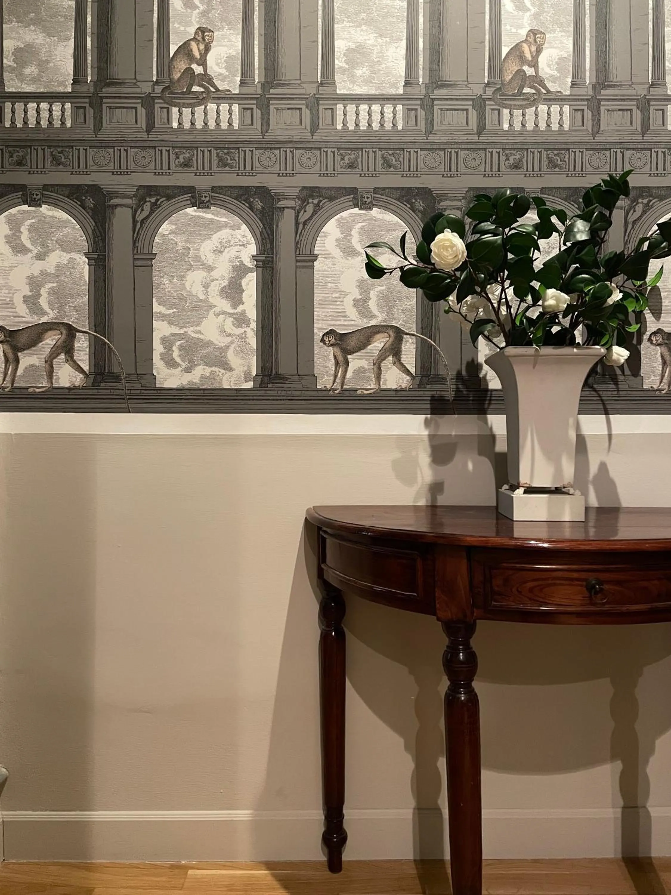 Decorative detail in Residenza dei Pucci