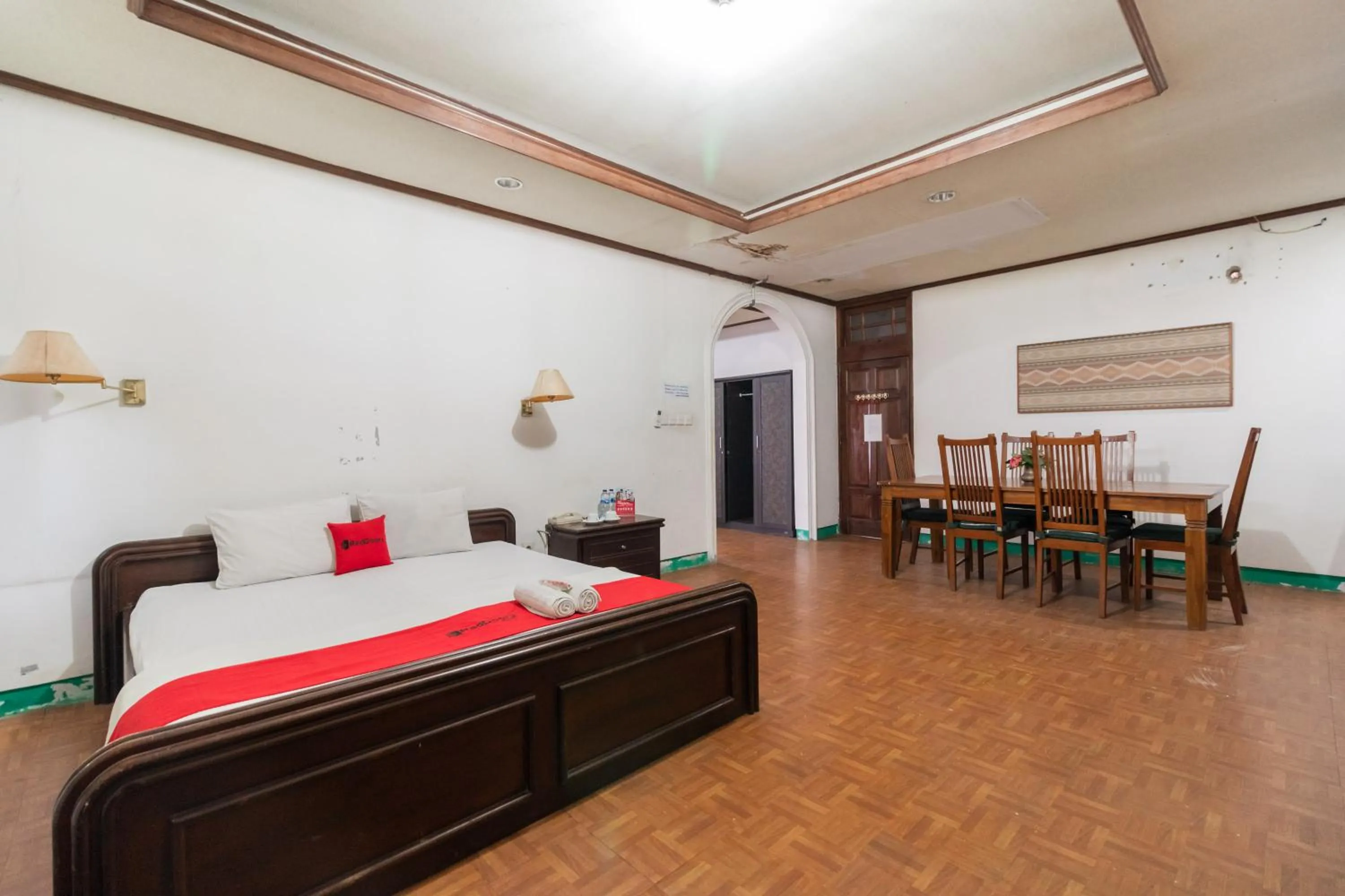 RedDoorz Syariah near Kawasan Saribu Rumah Gadang Solok Selatan