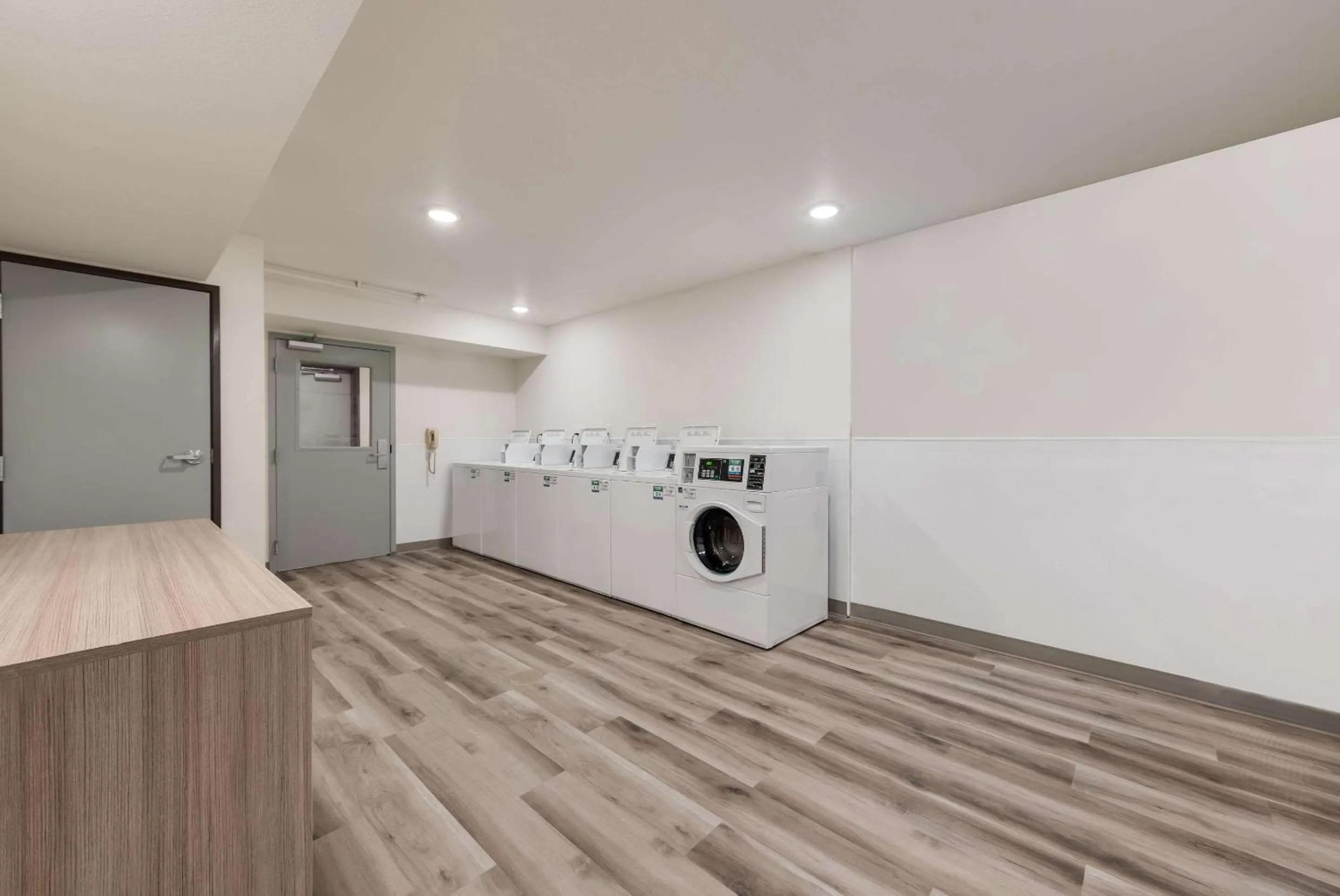 laundry in WoodSpring Suites Meridian