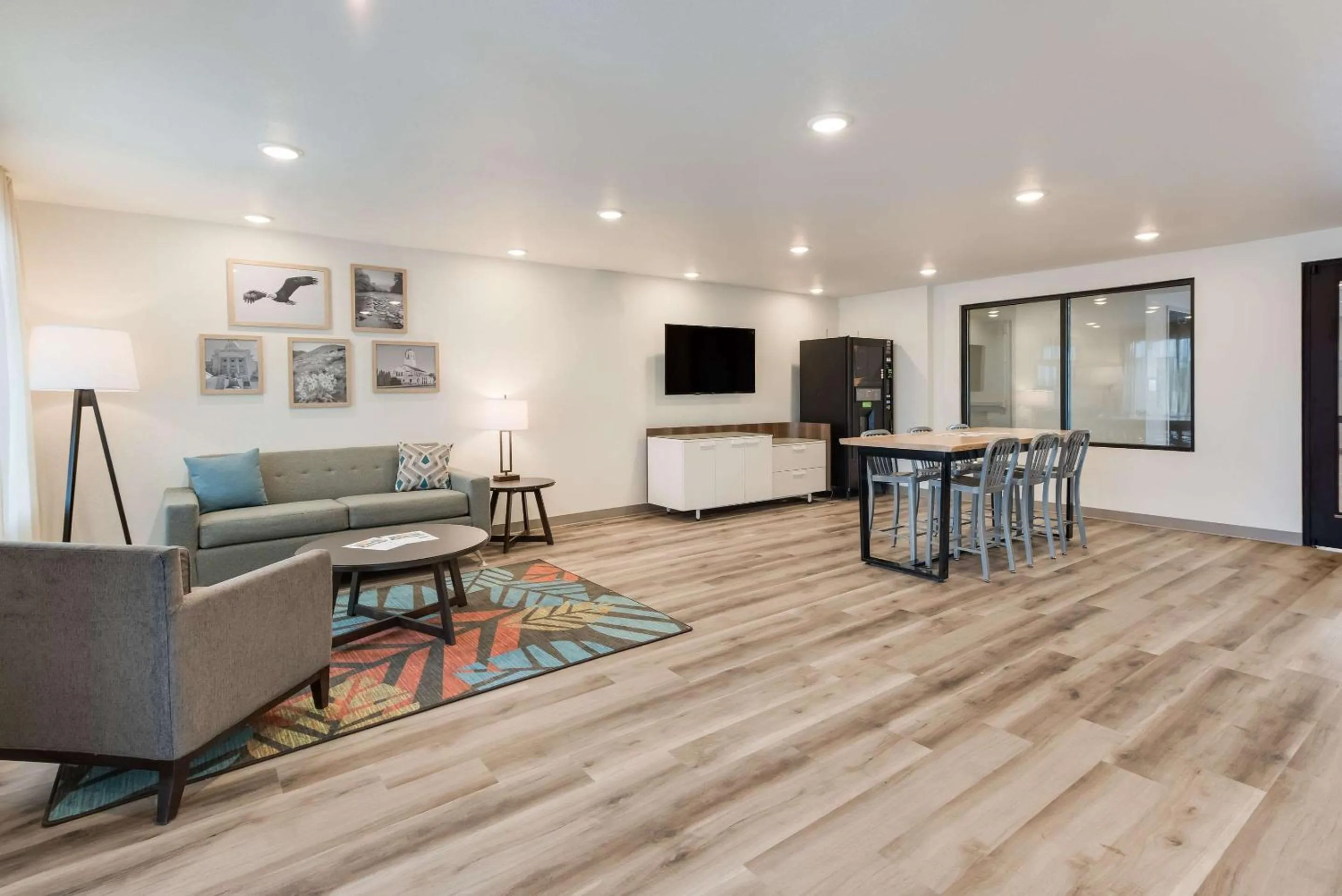 Lobby or reception in WoodSpring Suites Meridian