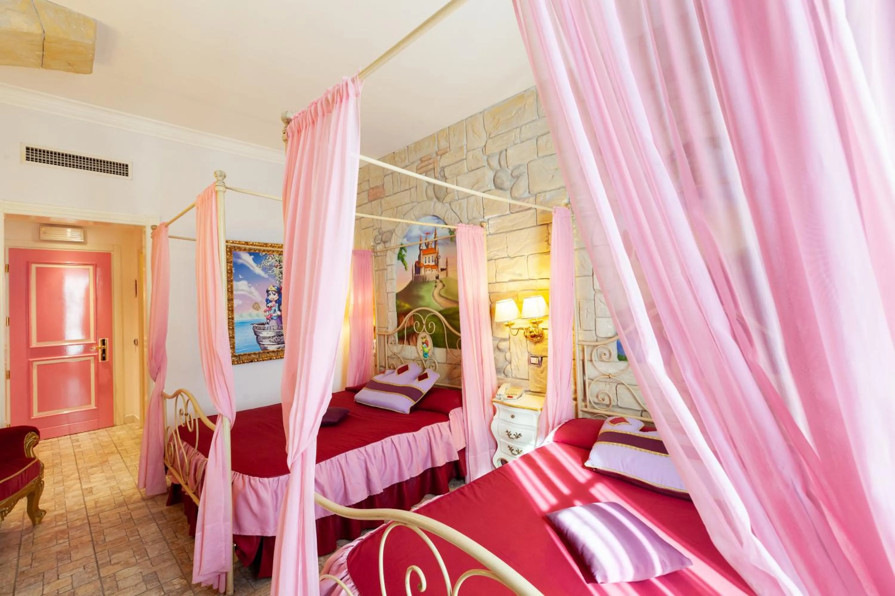 Bed in Gardaland Hotel