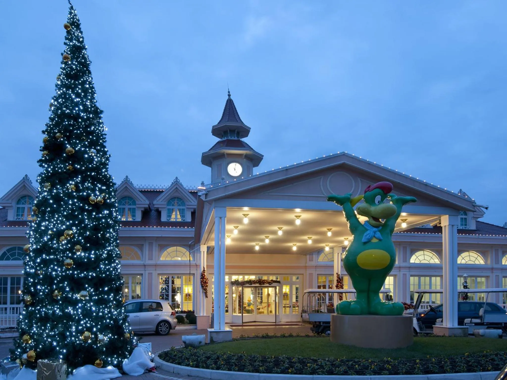 Property building in Gardaland Hotel