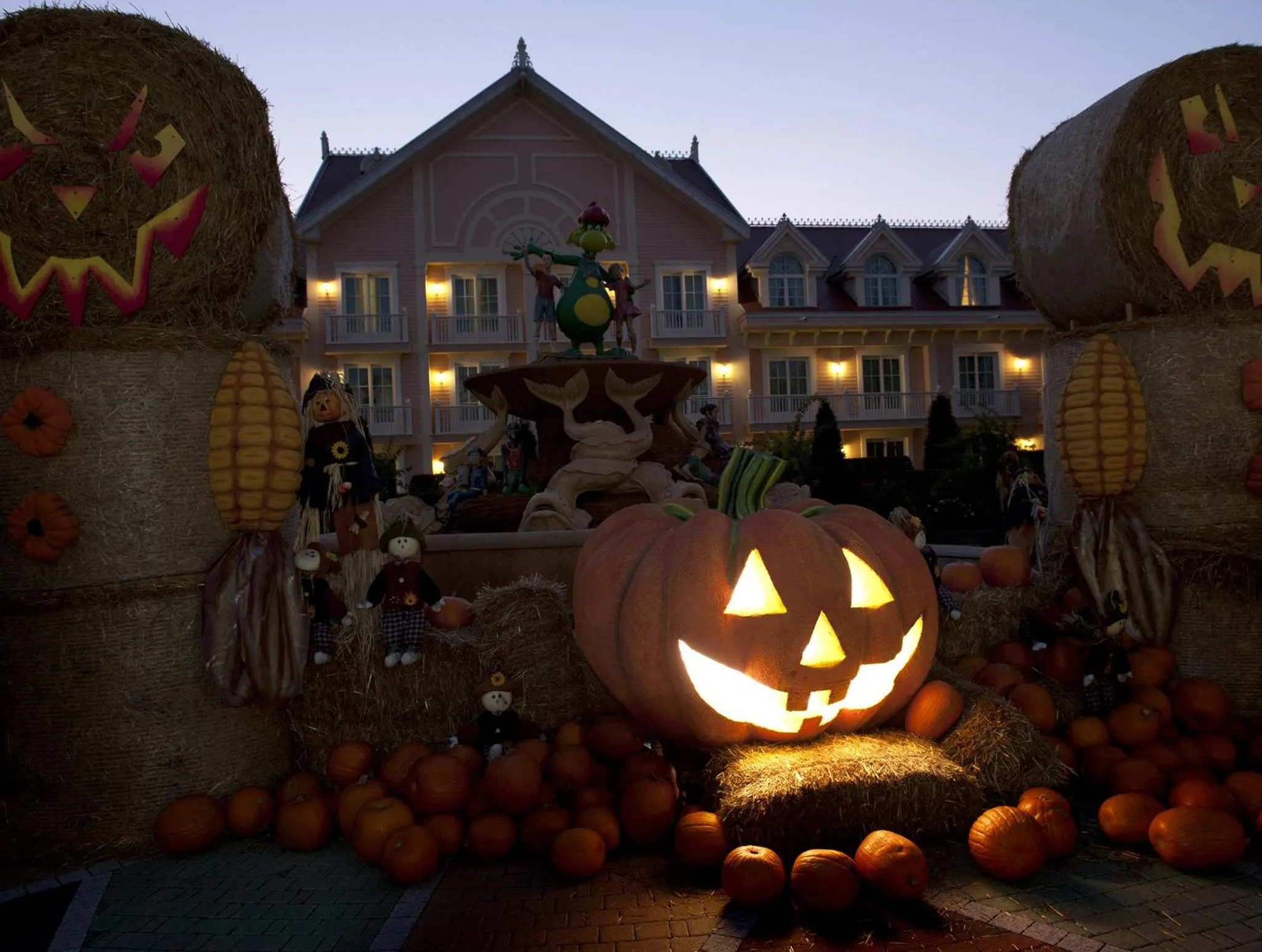 Garden in Gardaland Hotel