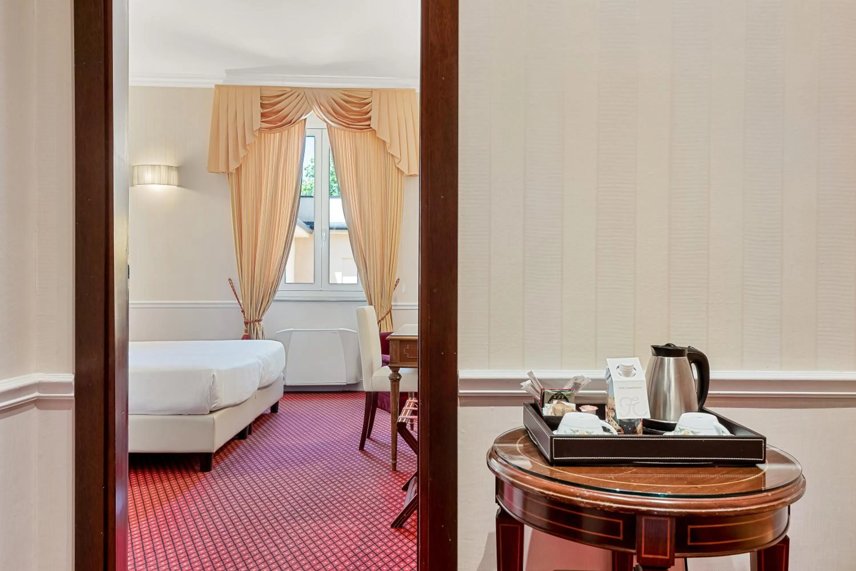 Bed in Hotel Firenze e Continentale