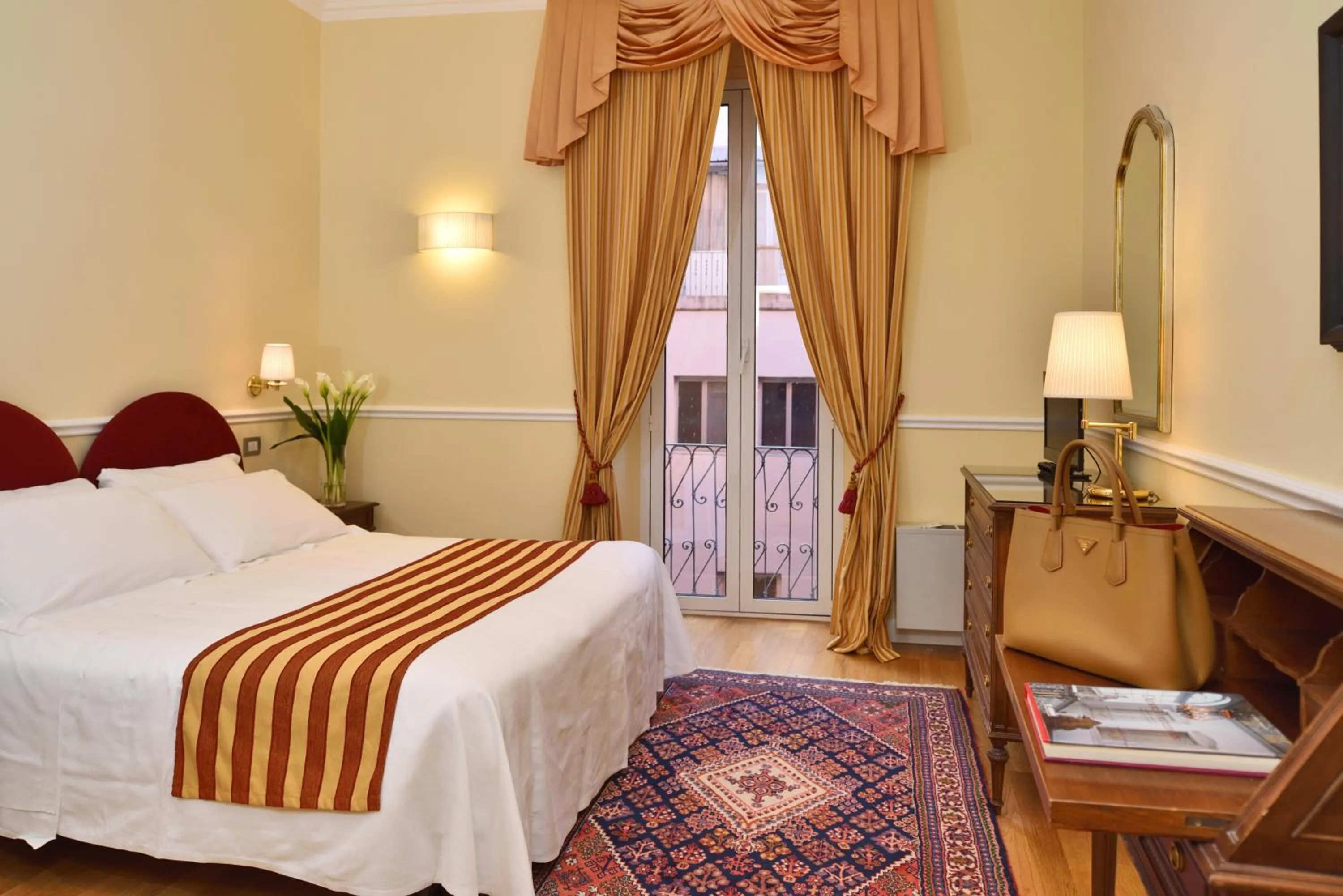 Bed in Hotel Firenze e Continentale