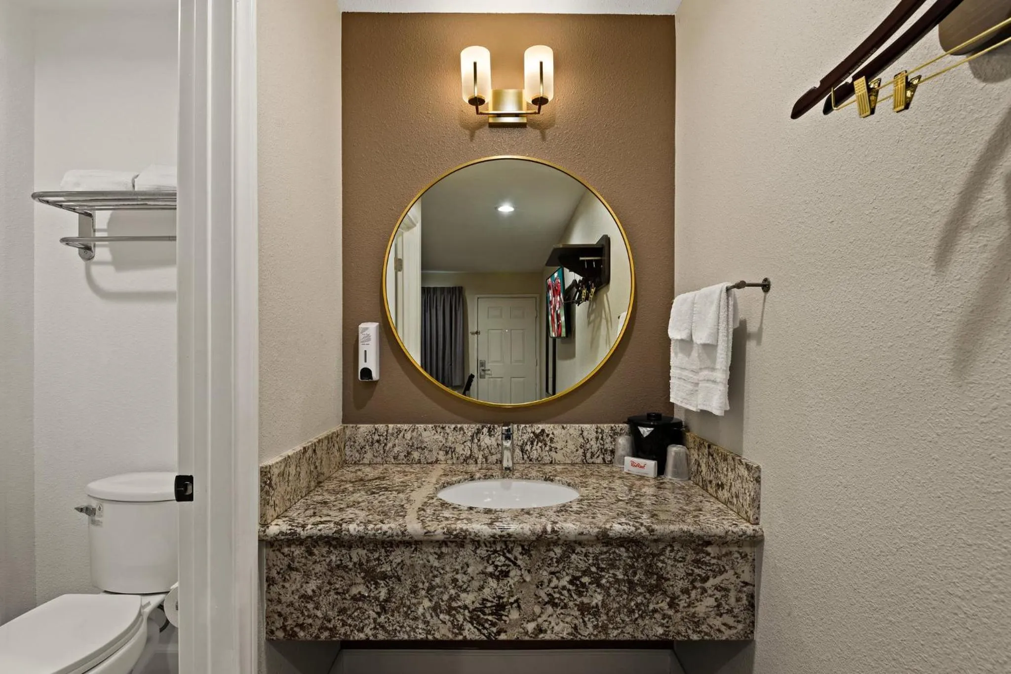 Bathroom in Red Roof Inn Carson - Wilmington, CA