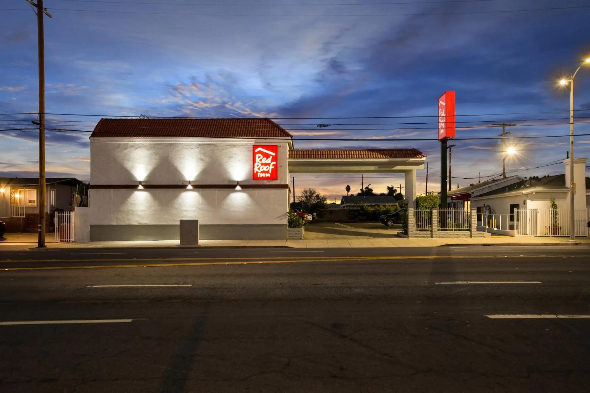 Property building in Red Roof Inn Carson - Wilmington, CA