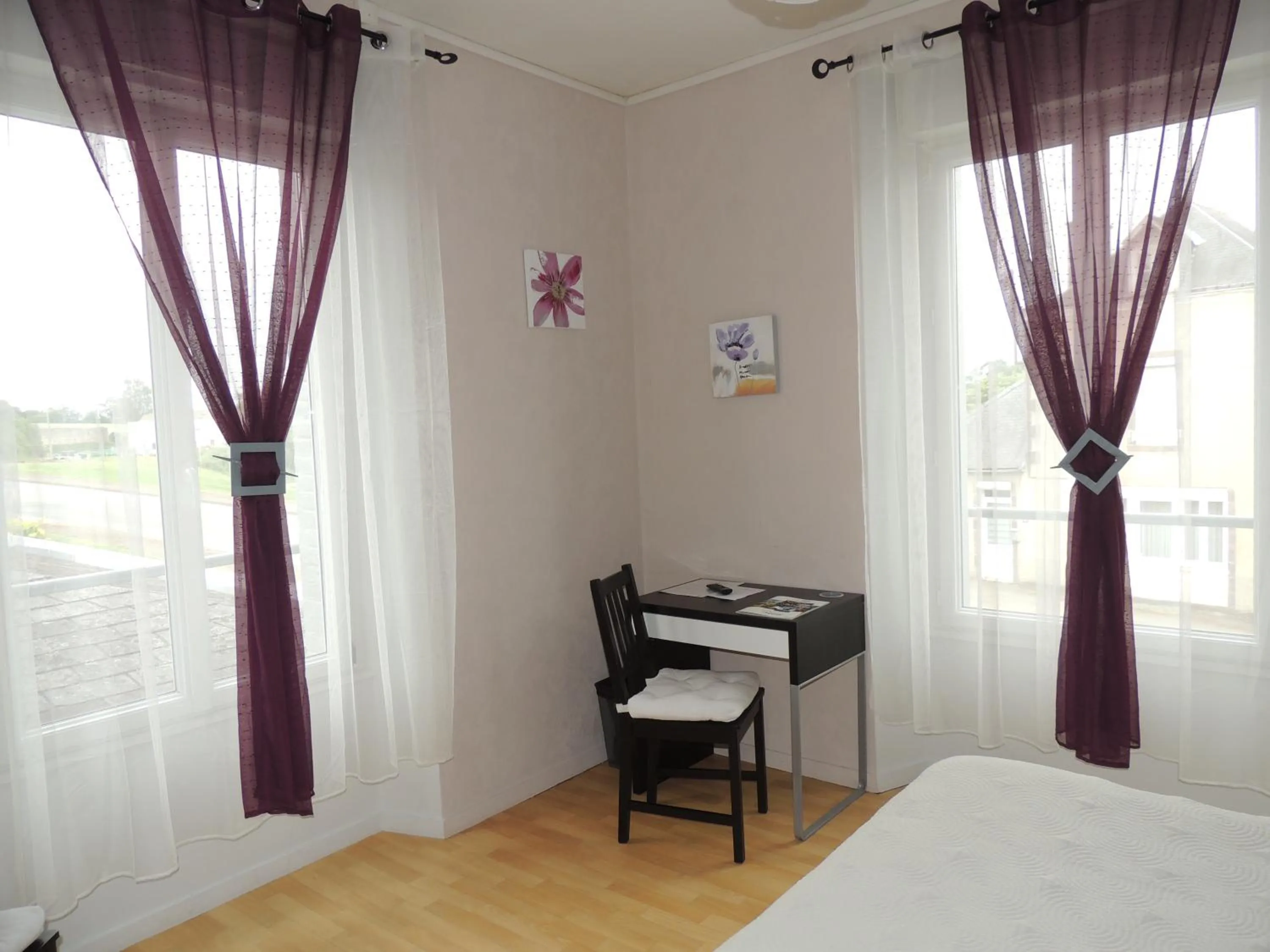 Toilet, Bed in Le Gue de Genes