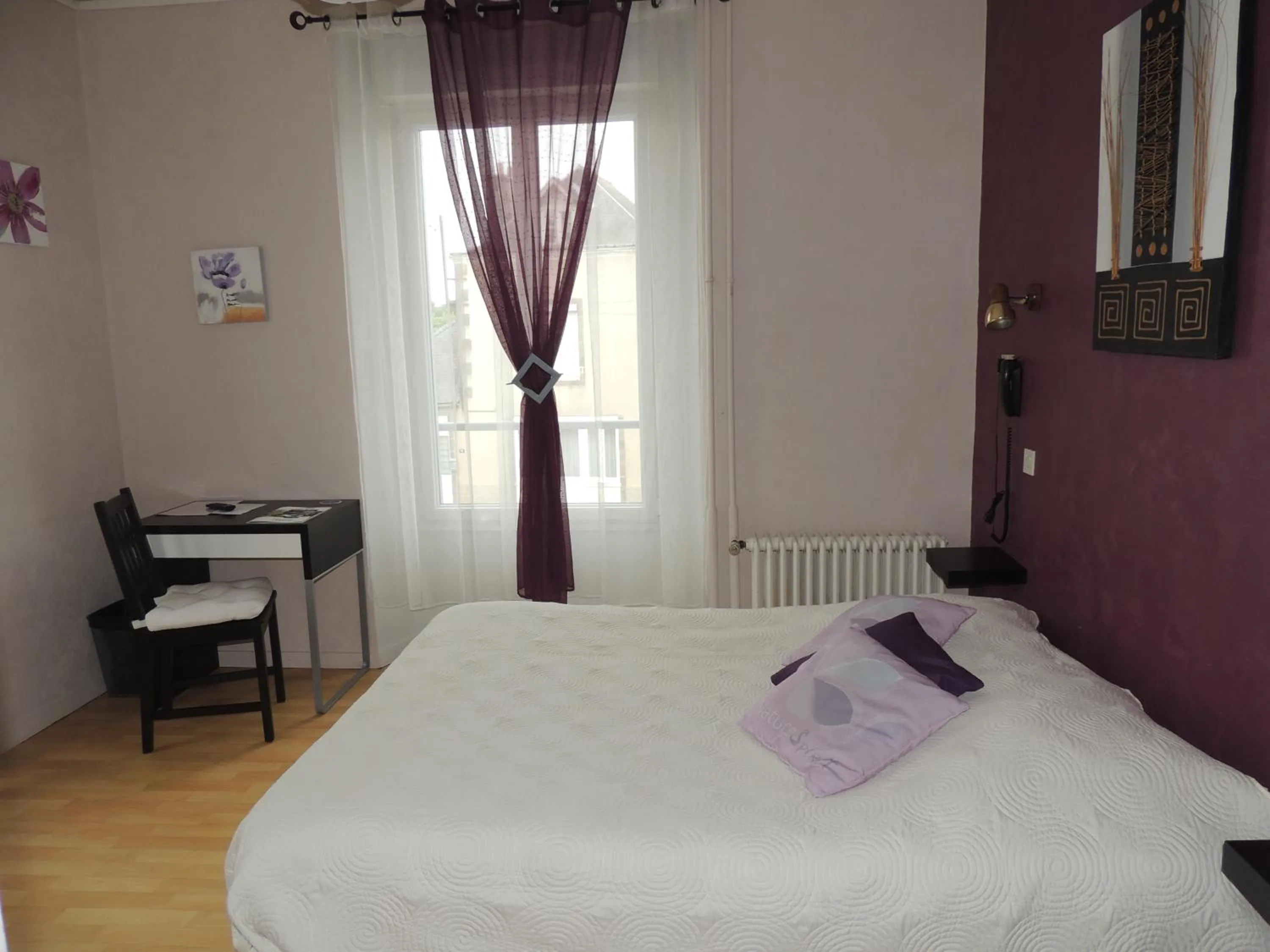 Shower, Bed in Le Gue de Genes