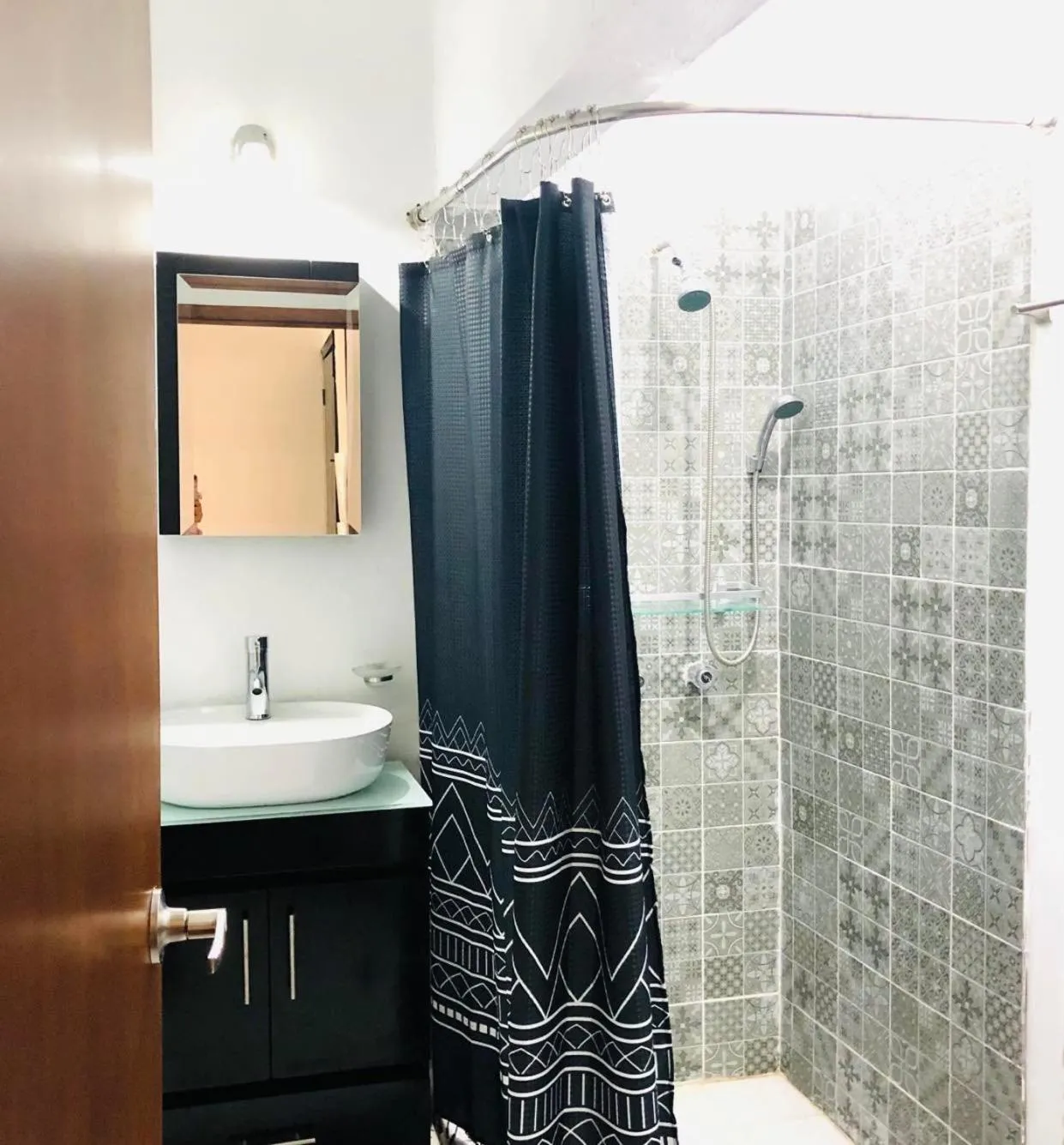 Shower in Leveli Coliving