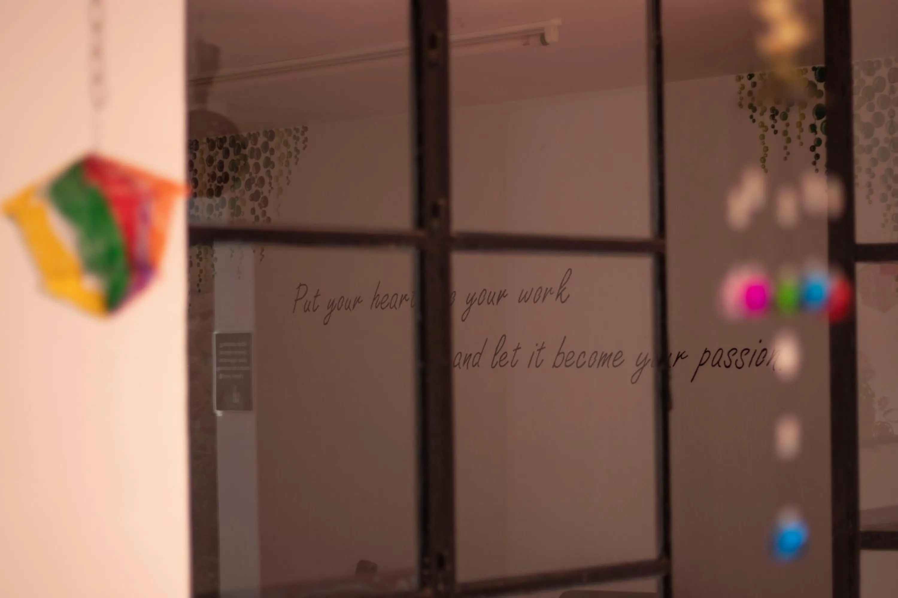 Text overlay in Leveli Coliving