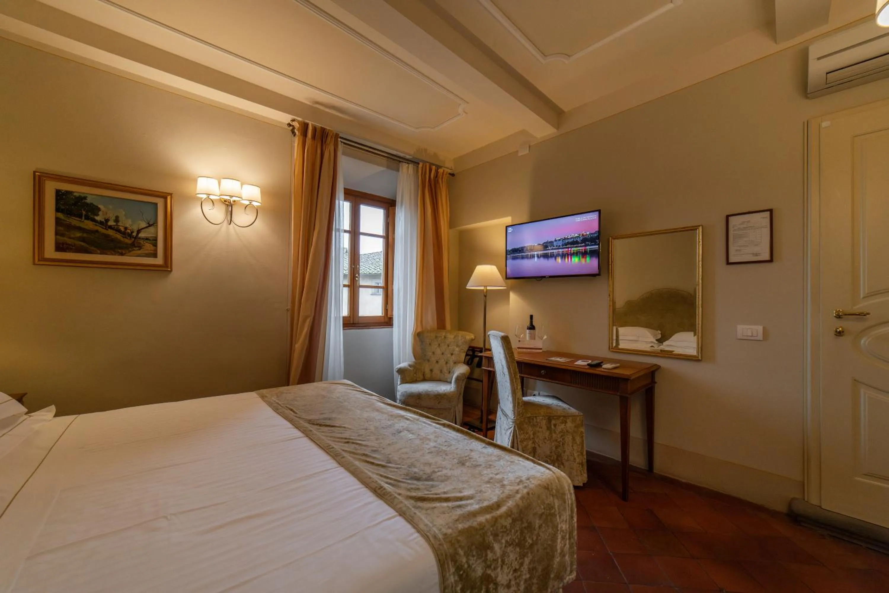 Bedroom, Bed in Hotel Palazzo San Niccolò & Spa