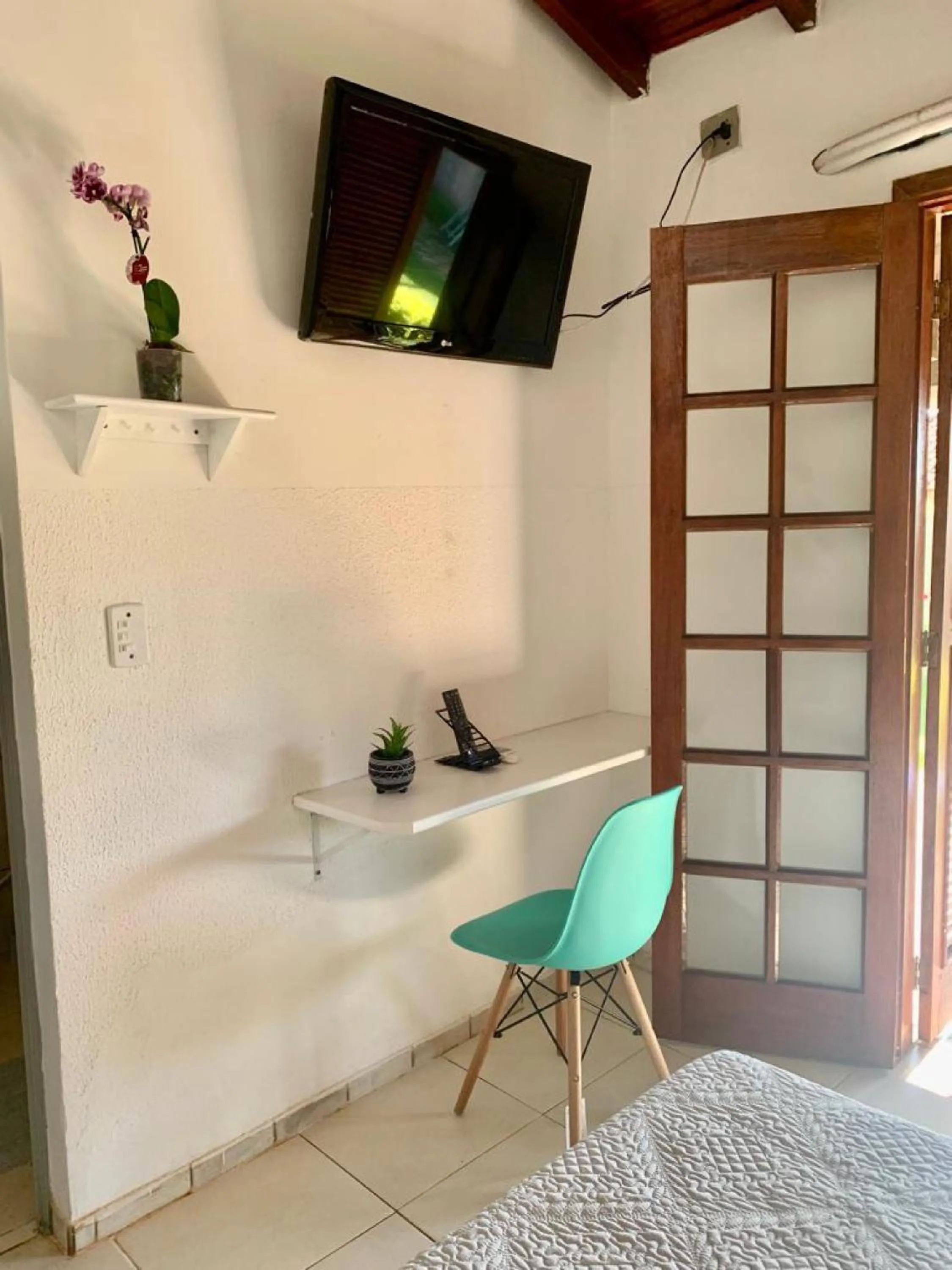 Hotel Colonial Suites ,Bracel, Lwart, Zilor