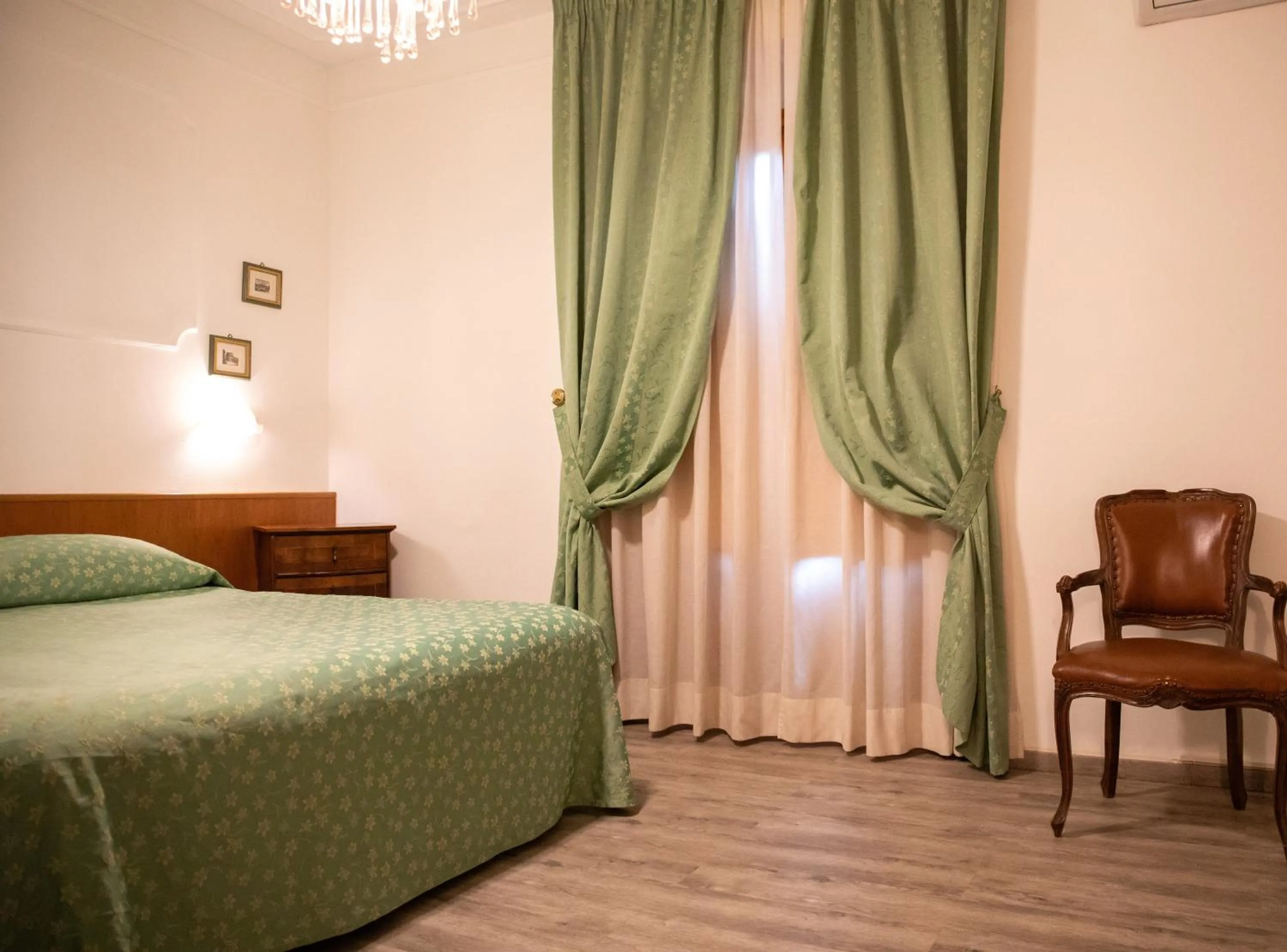 Bedroom, Bed in Hotel Park Ge.Al.