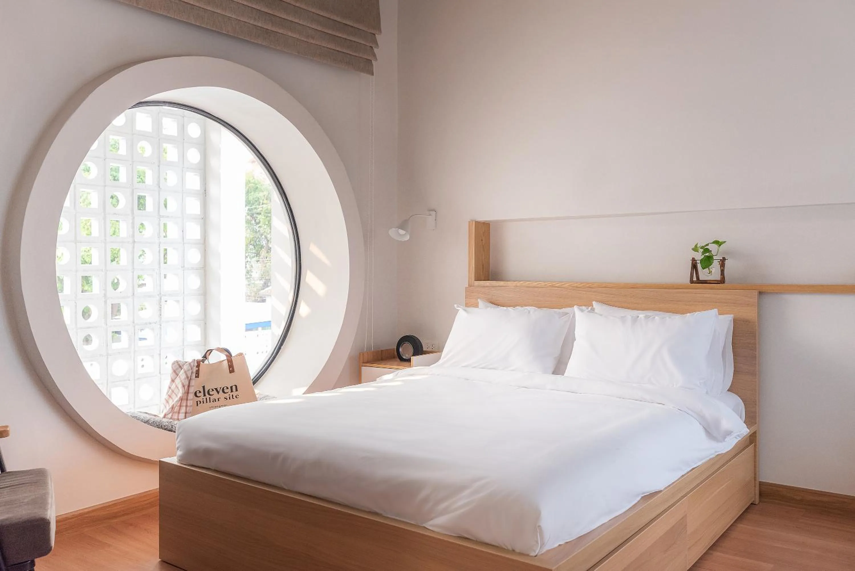 Bed in Eleven Pillar Site Chiangmai