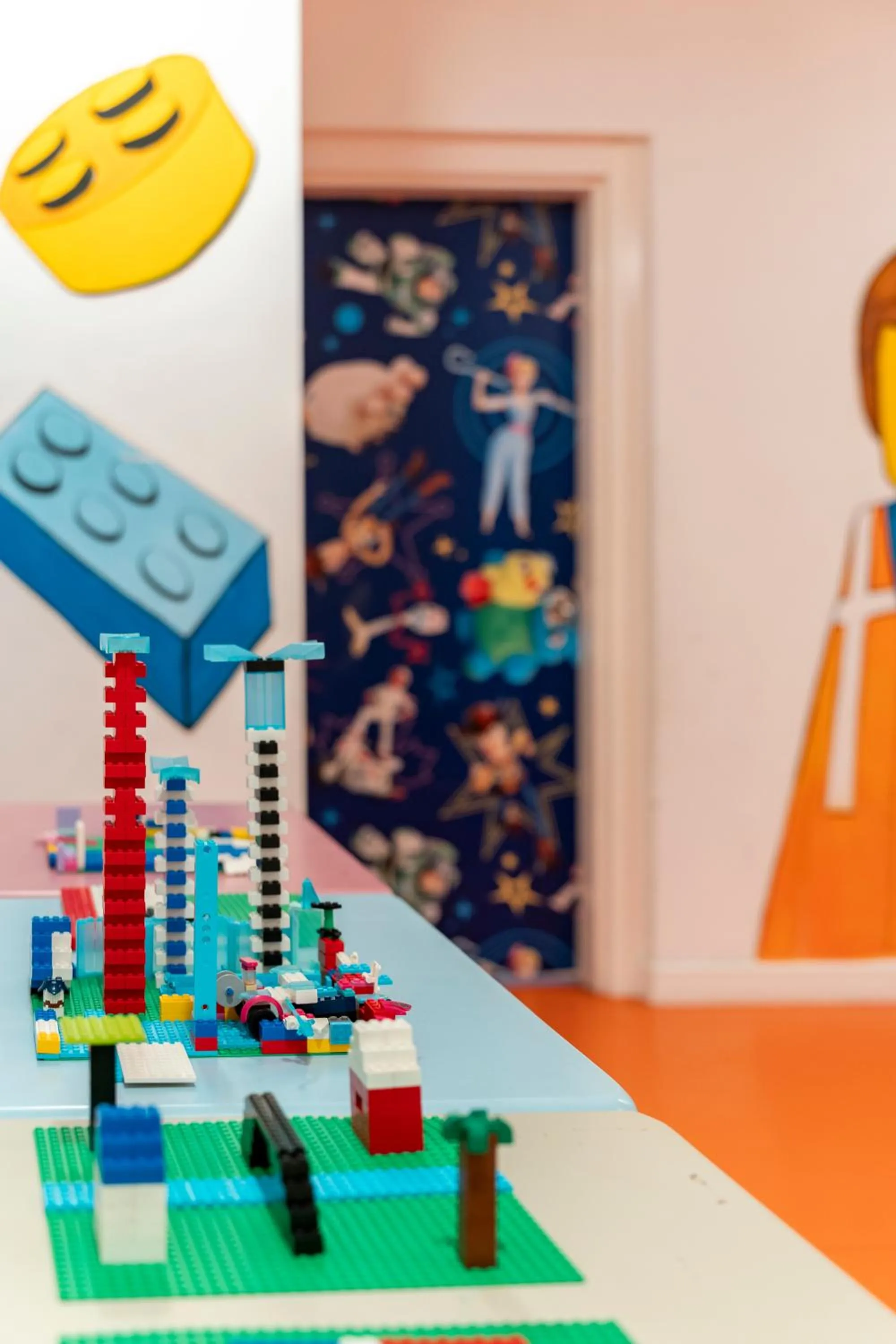 Game Room in Oz Hotels Side Premium