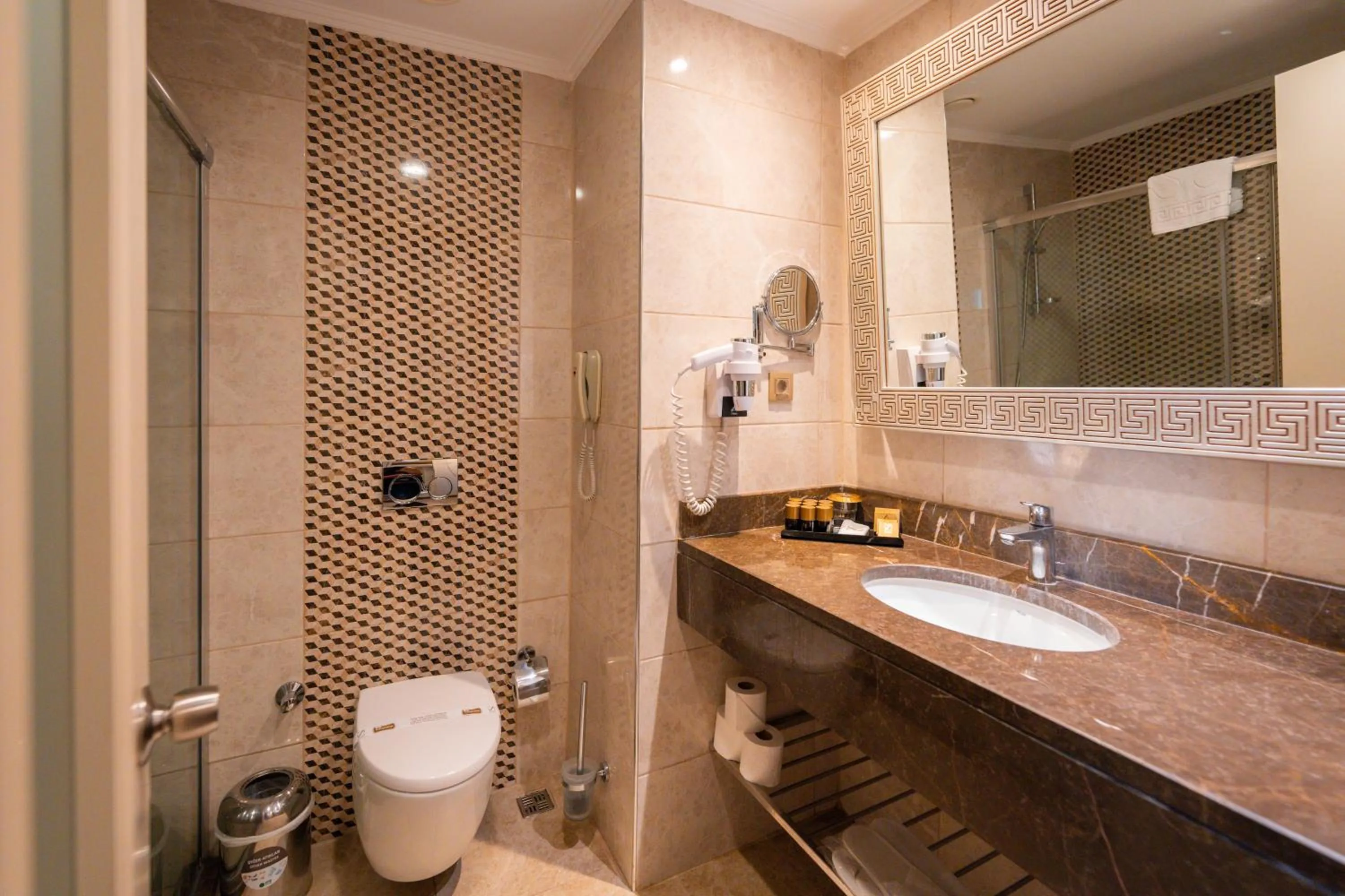 Bathroom in Oz Hotels Side Premium